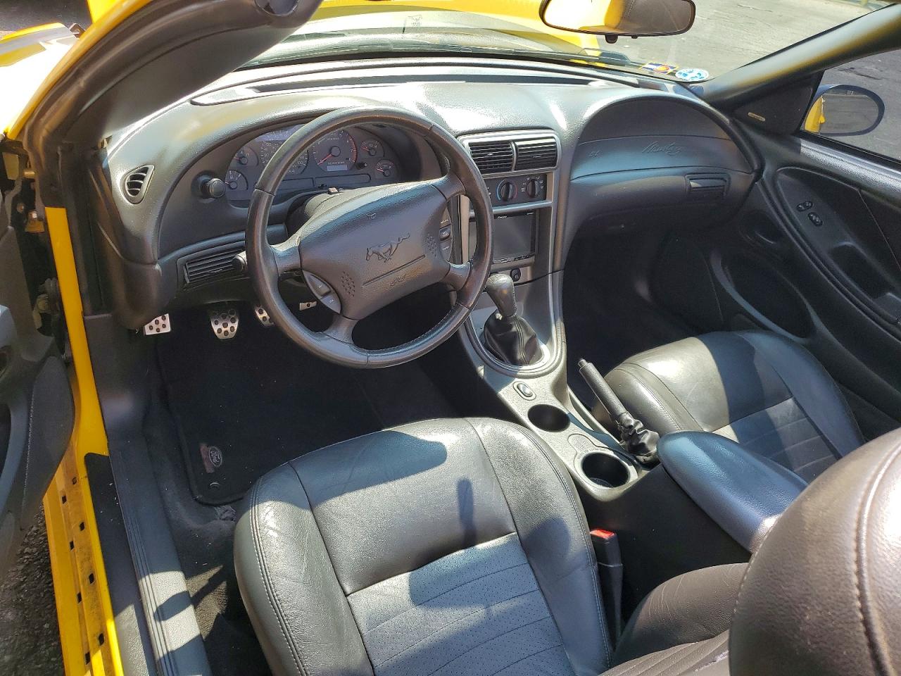 2004 Ford Mustang Gt Yellow vin: 1FAFP45X14F189320