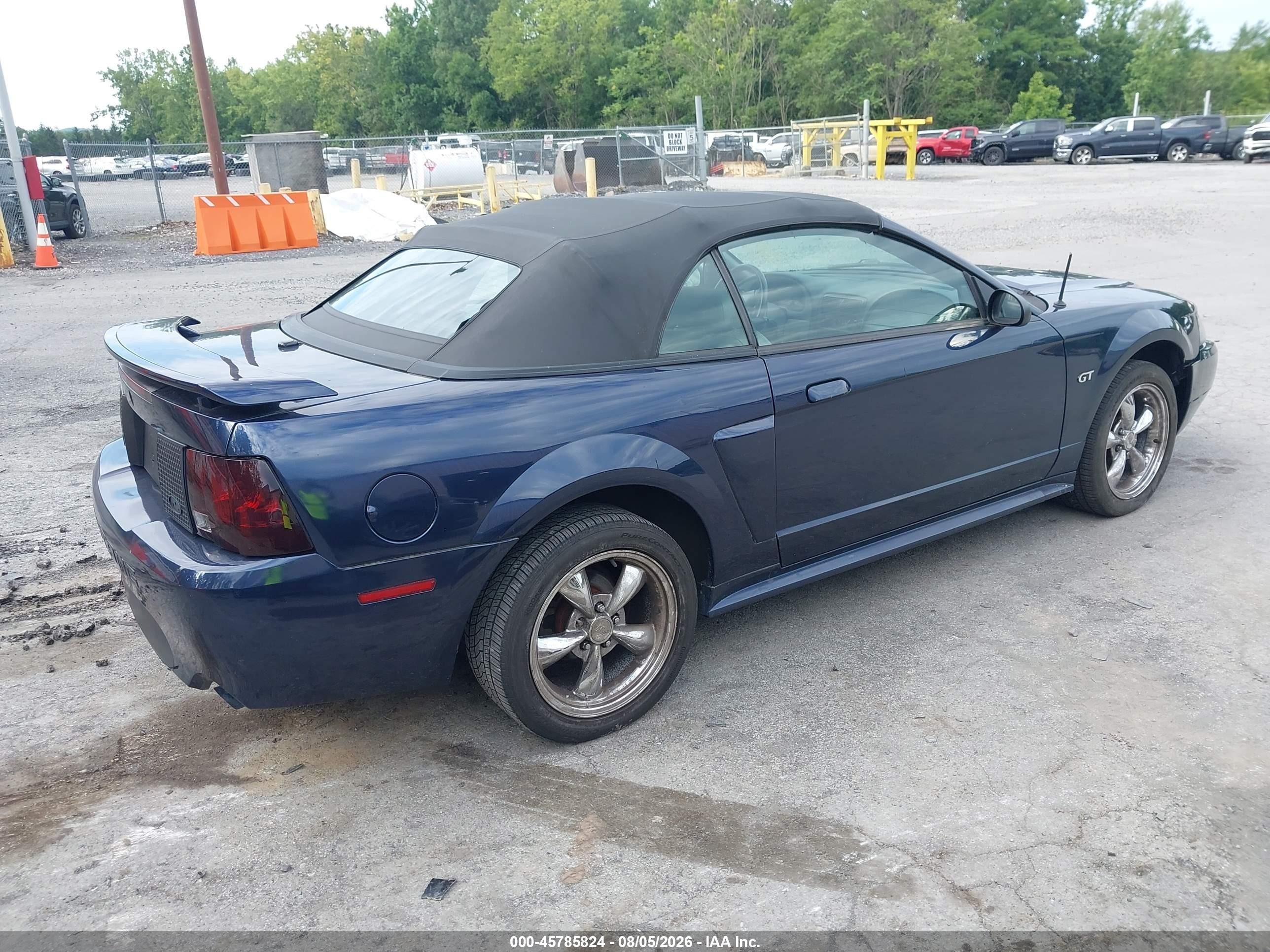 2001 Ford Mustang Gt Dark Blue vin: 1FAFP45X31F195227