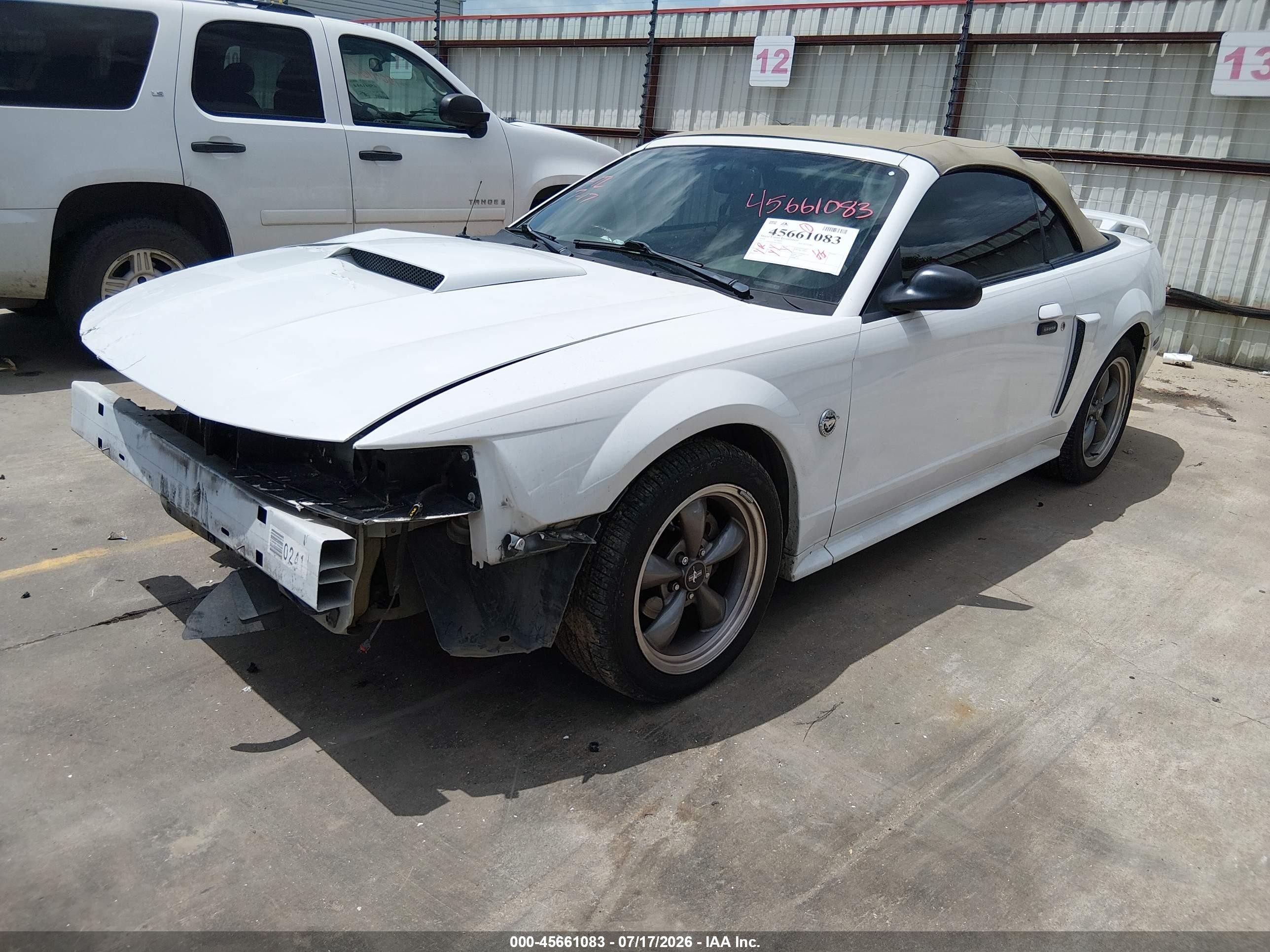 2004 Ford Mustang Gt White vin: 1FAFP45X34F140944