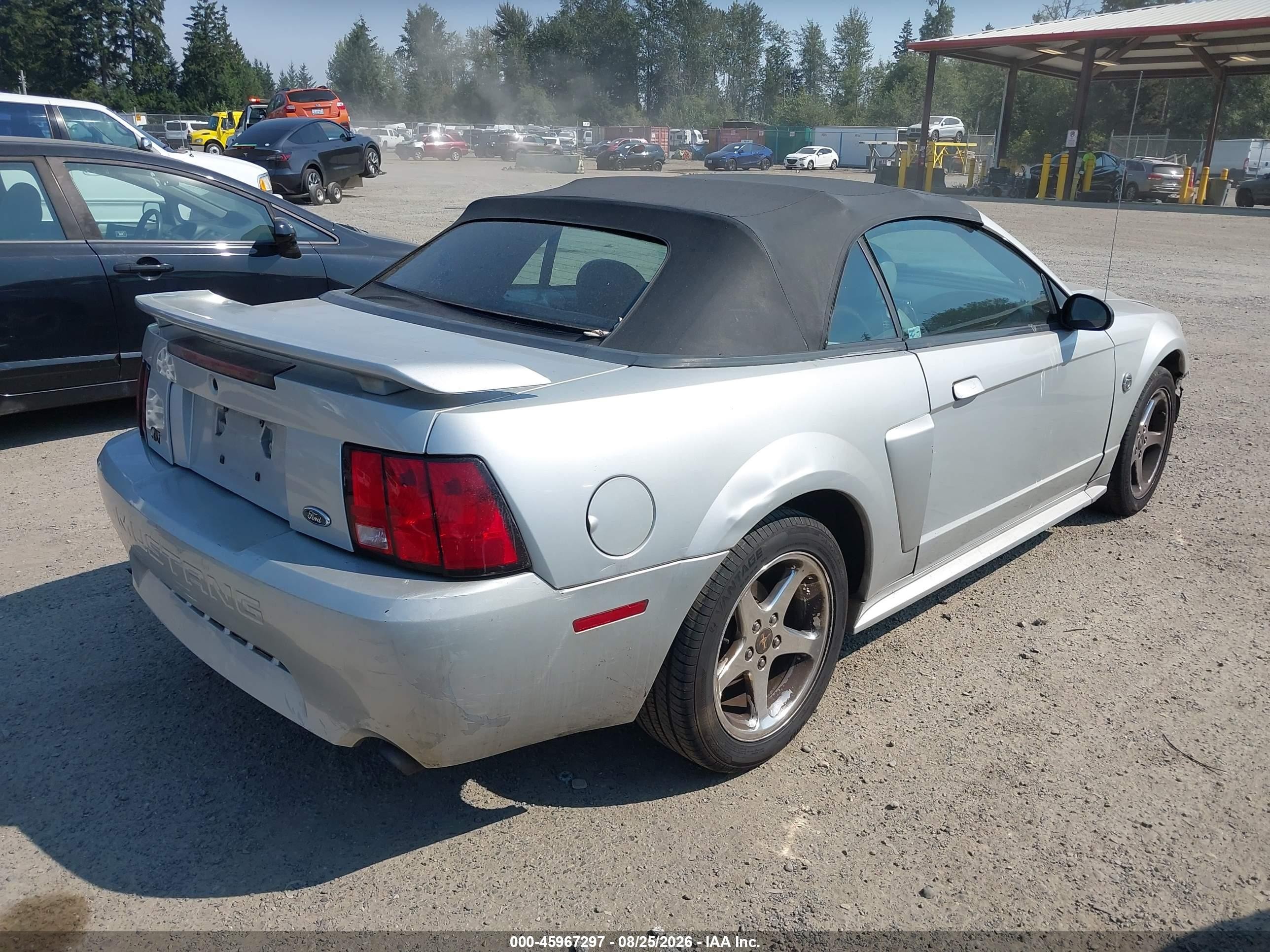 2004 Ford Mustang Gt Silver vin: 1FAFP45X34F163236