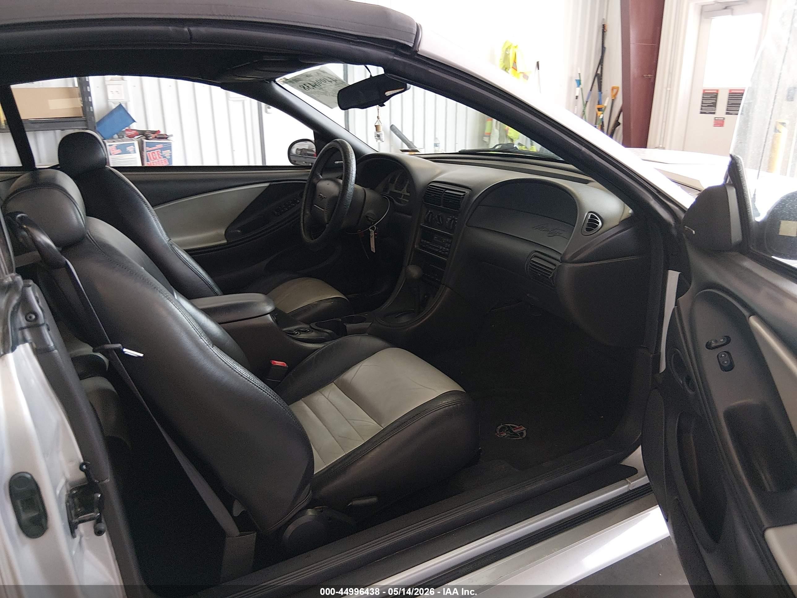 1999 Ford Mustang Gt Silver vin: 1FAFP45X3XF185922