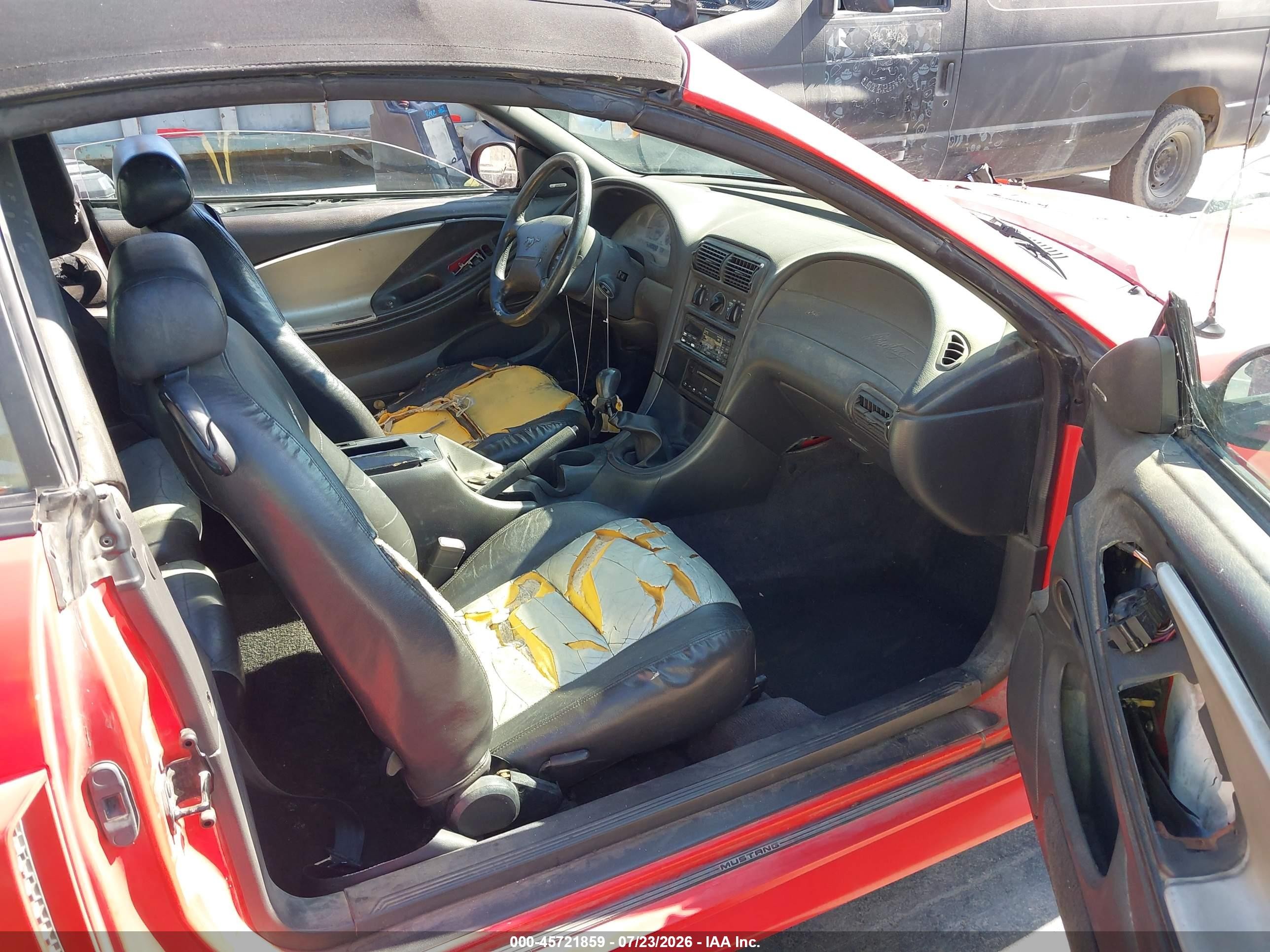 1999 Ford Mustang Gt Red vin: 1FAFP45X3XF194023