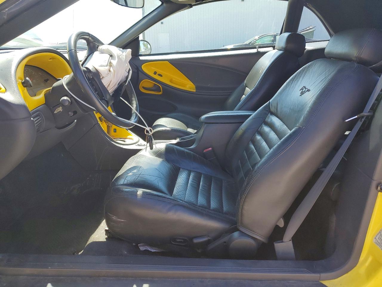 2001 Ford Mustang Gt Yellow vin: 1FAFP45X41F198654