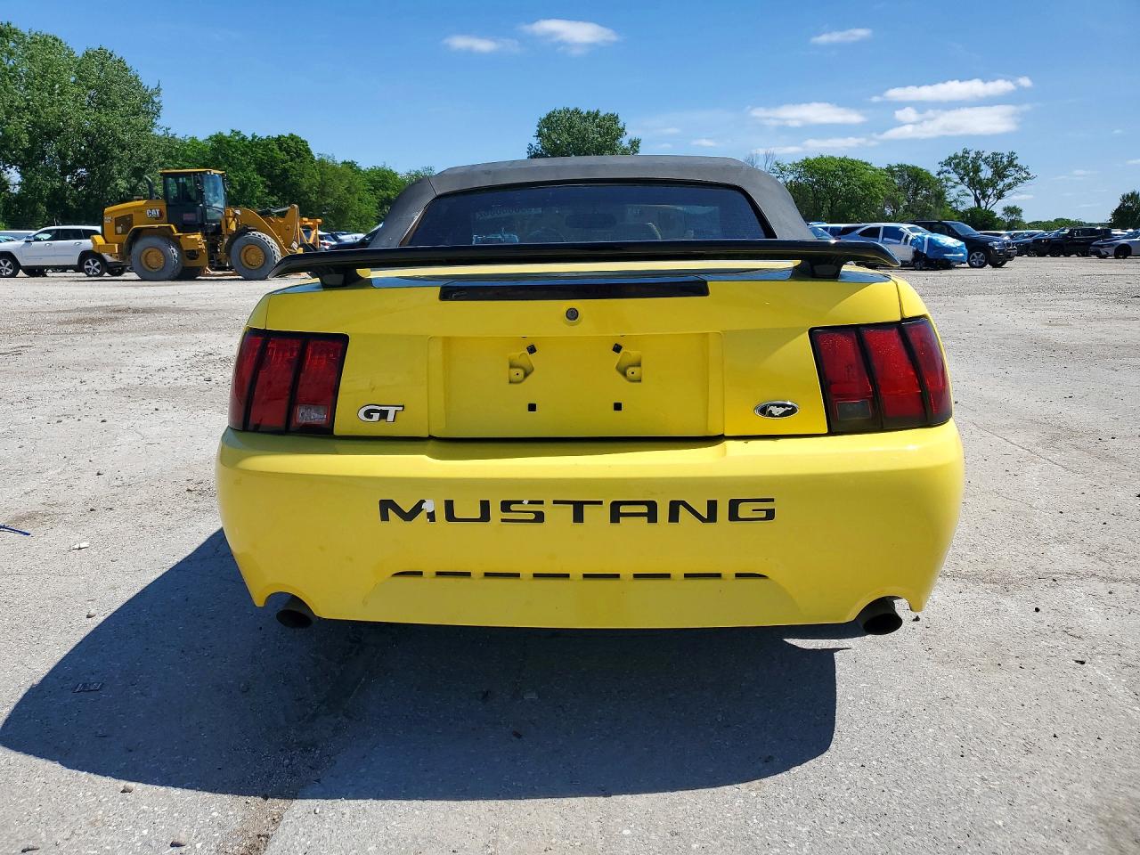 2001 Ford Mustang Gt Yellow vin: 1FAFP45X41F198654