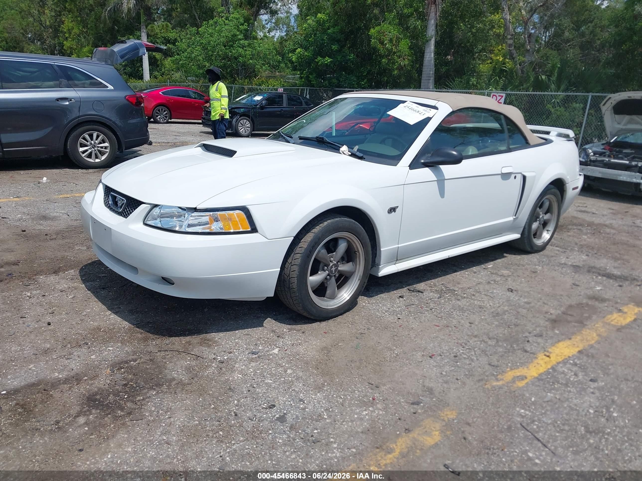 2003 Ford Mustang Gt White vin: 1FAFP45X53F348743