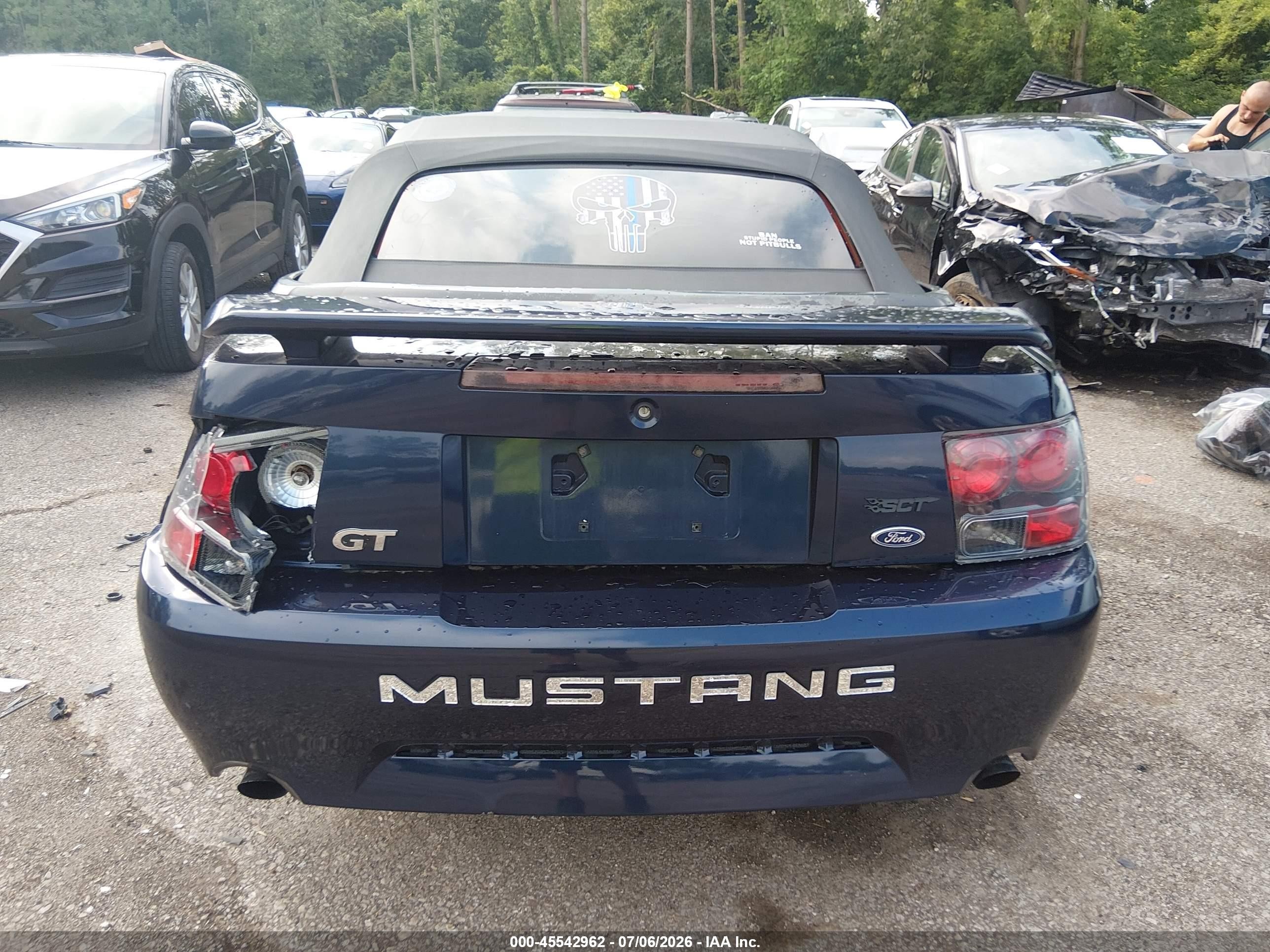2001 Ford Mustang Gt Blue vin: 1FAFP45X61F165820