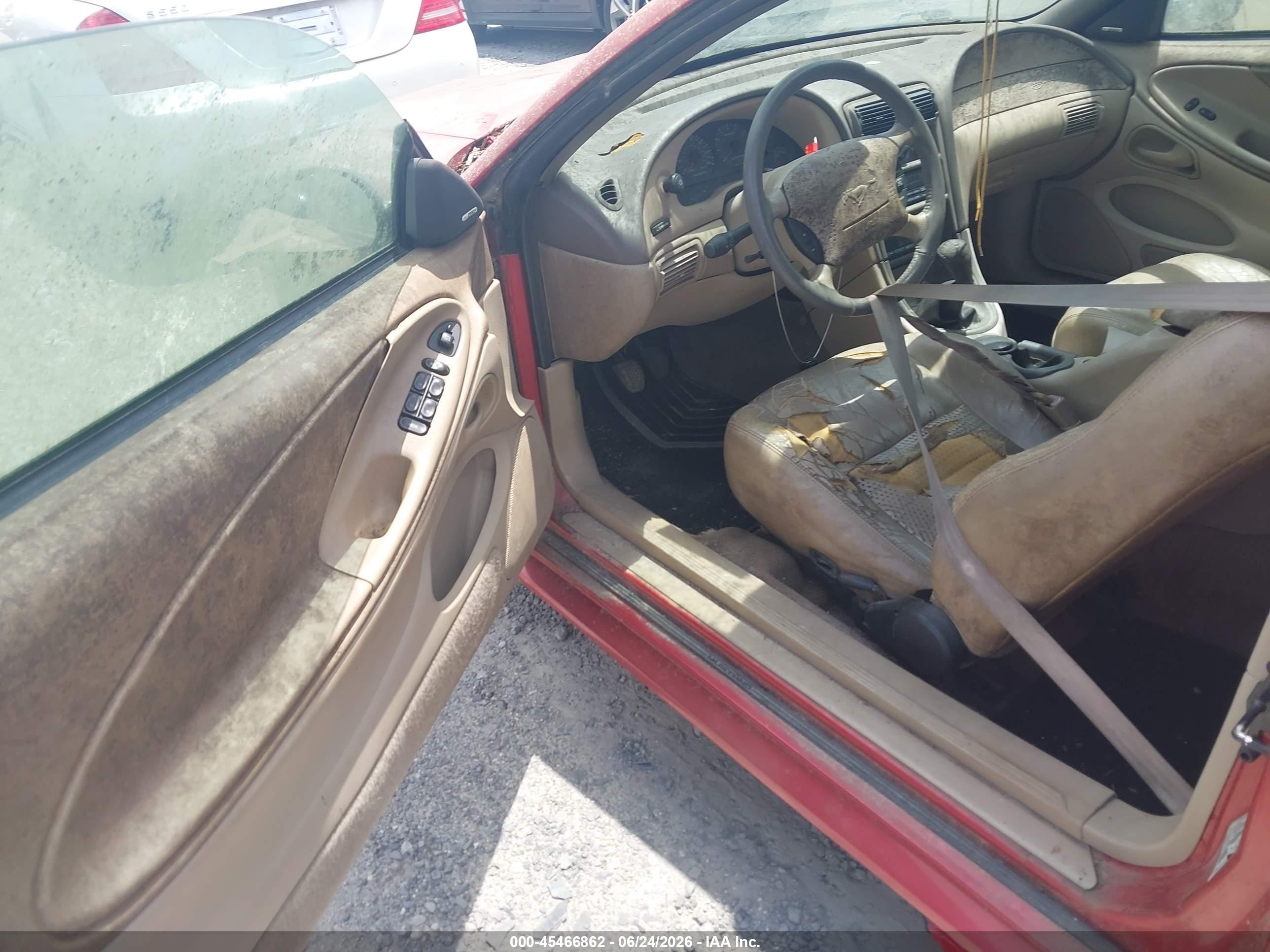 2000 Ford Mustang Gt Red vin: 1FAFP45X6YF134156