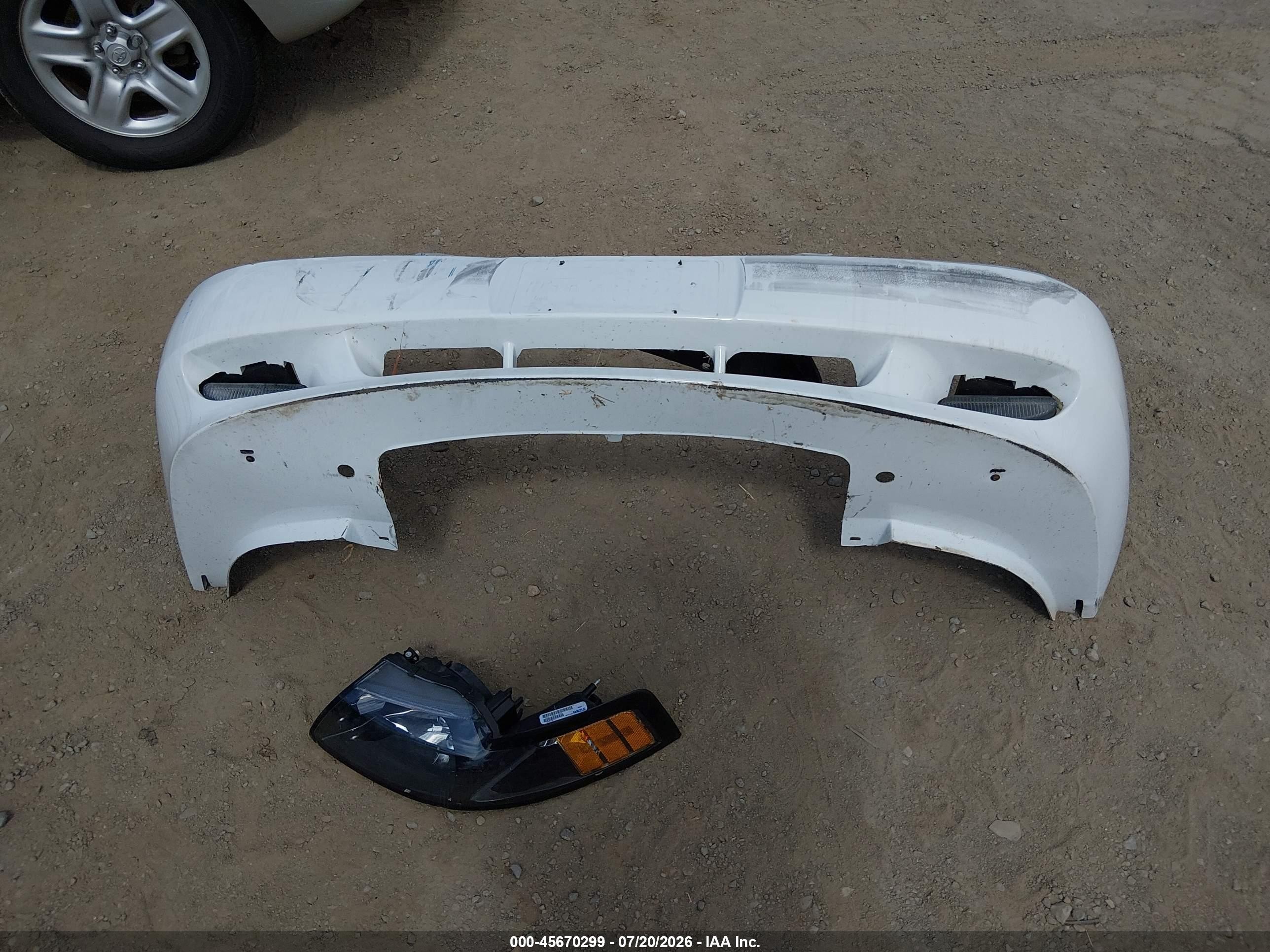 2001 Ford Mustang Gt White vin: 1FAFP45X71F189933