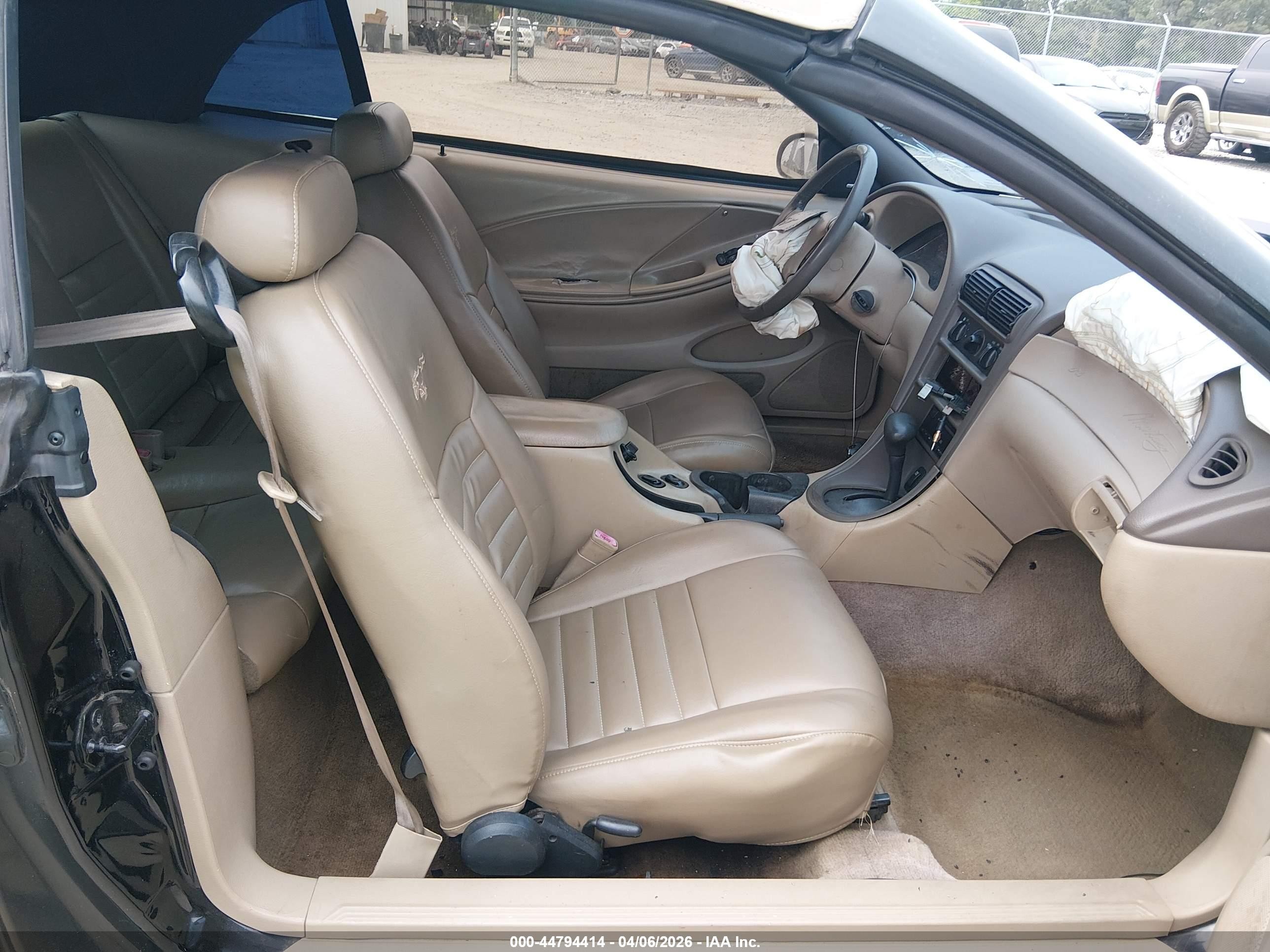 2000 Ford Mustang Gt Черный vin: 1FAFP45X7YF234914