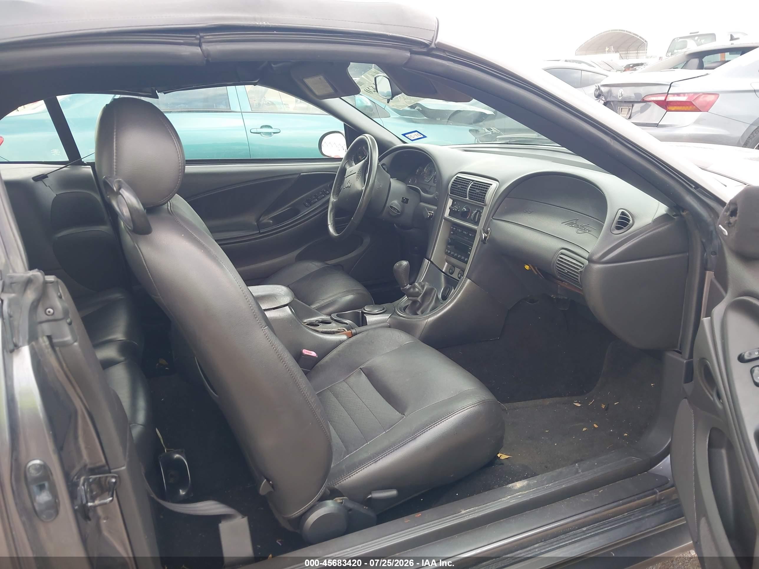 2003 Ford Mustang Gt Gray vin: 1FAFP45X83F410202
