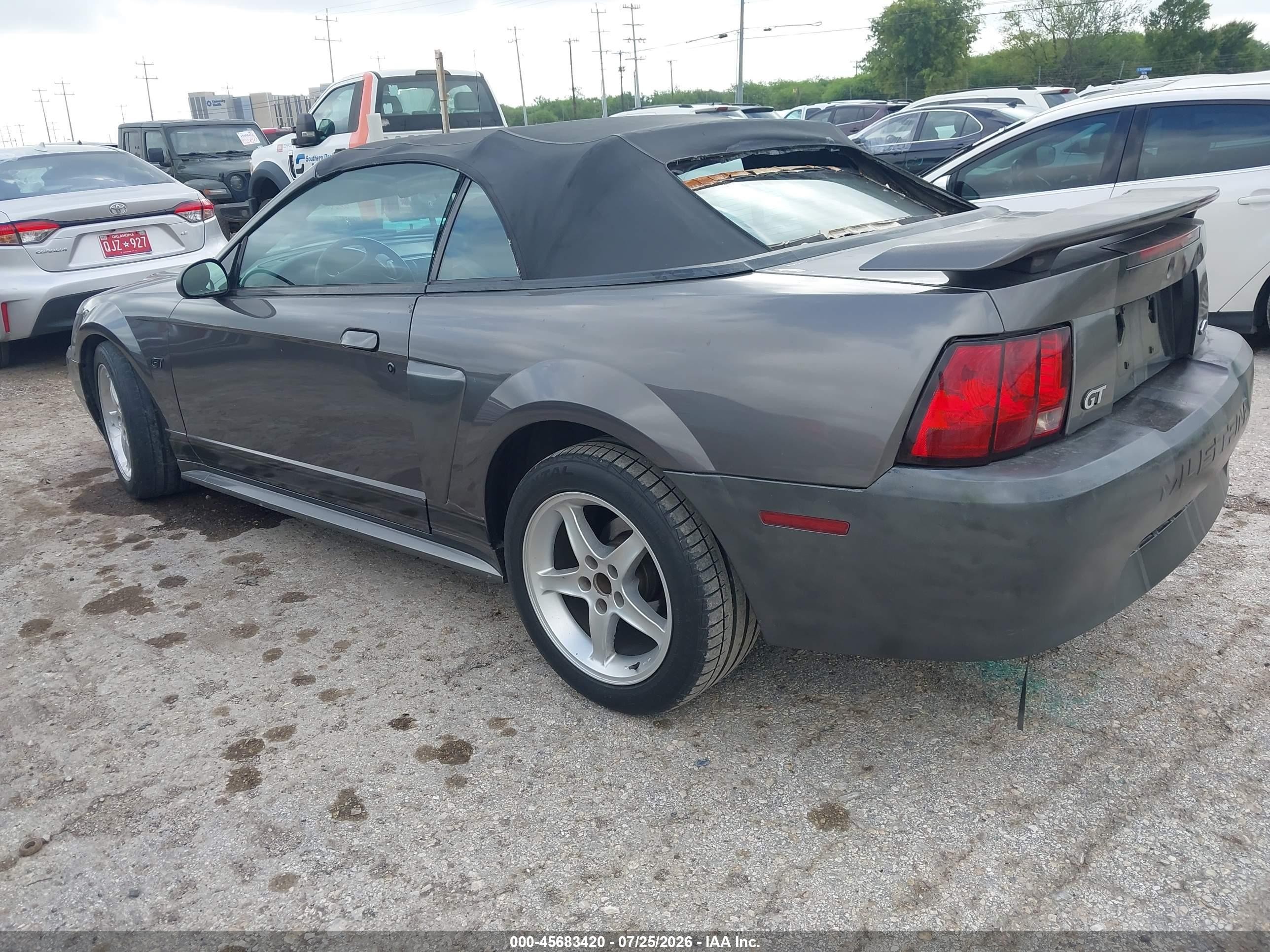 2003 Ford Mustang Gt Gray vin: 1FAFP45X83F410202