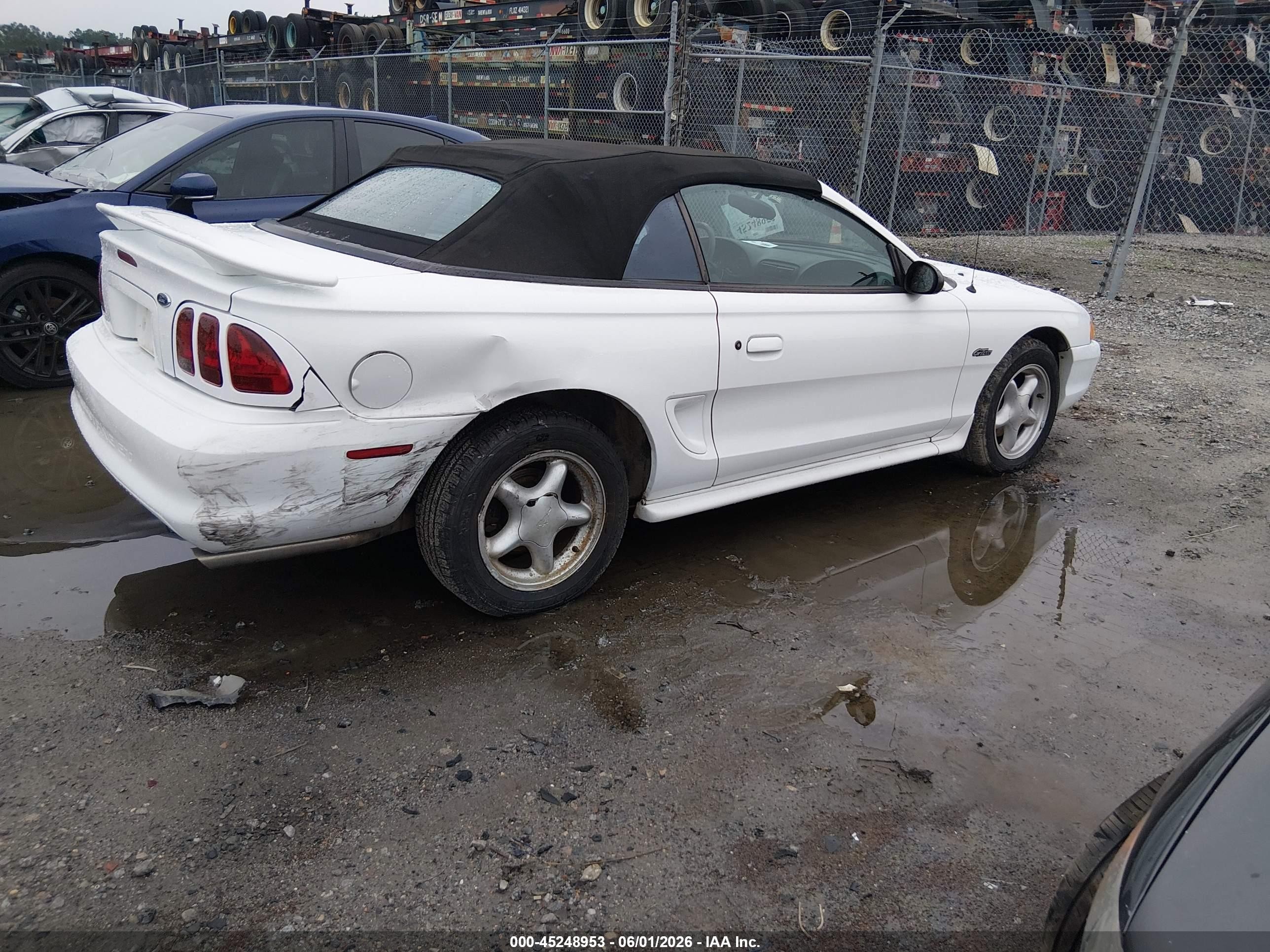 1998 Ford Mustang Gt White vin: 1FAFP45X8WF186983