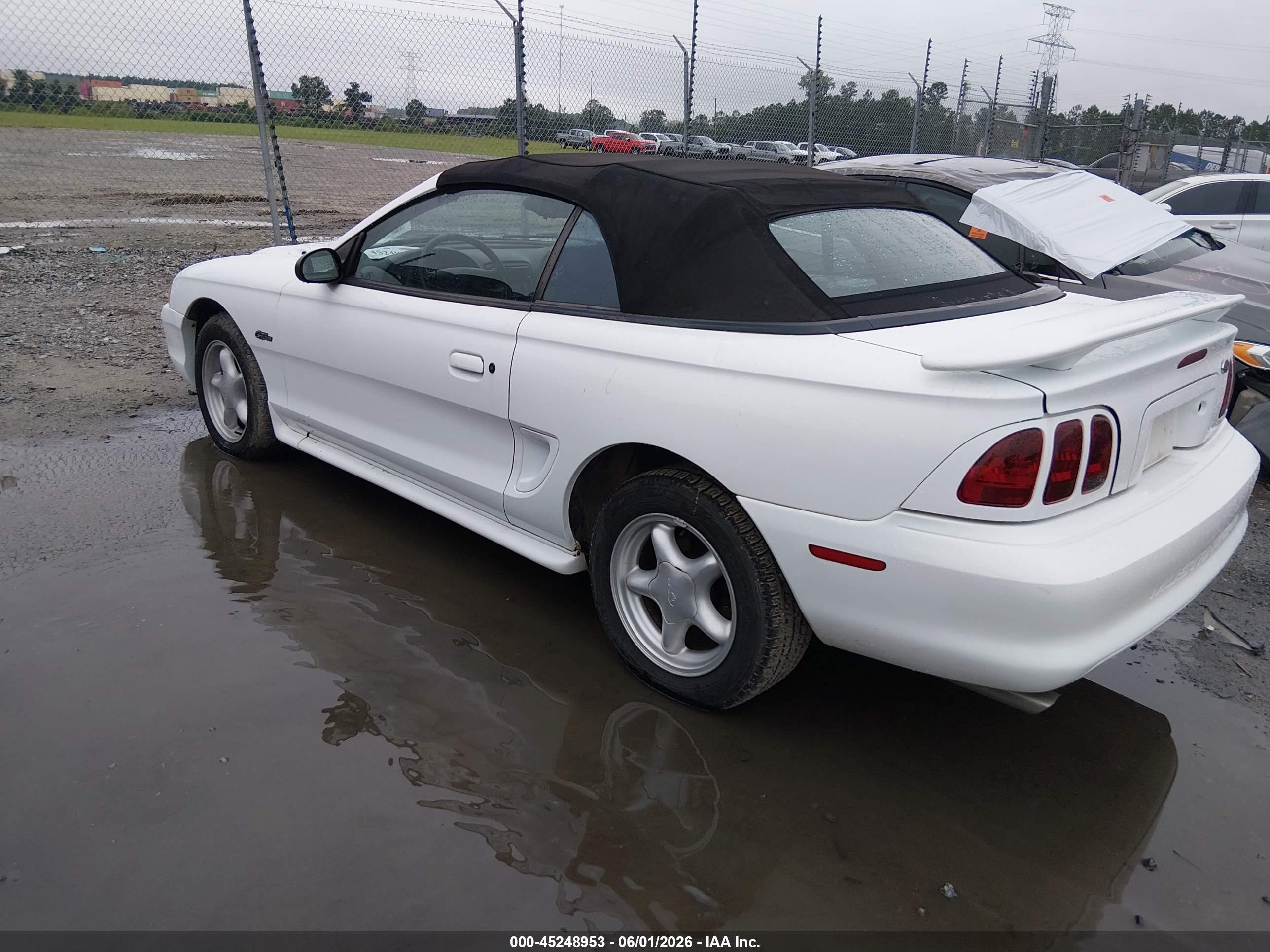 1998 Ford Mustang Gt White vin: 1FAFP45X8WF186983