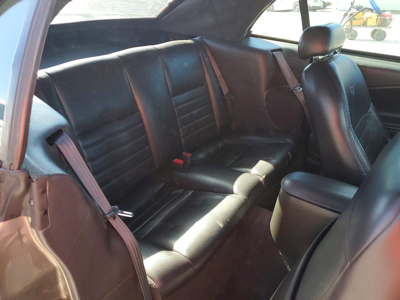 2002 Ford Mustang Gt Tan vin: 1FAFP45XX2F132854