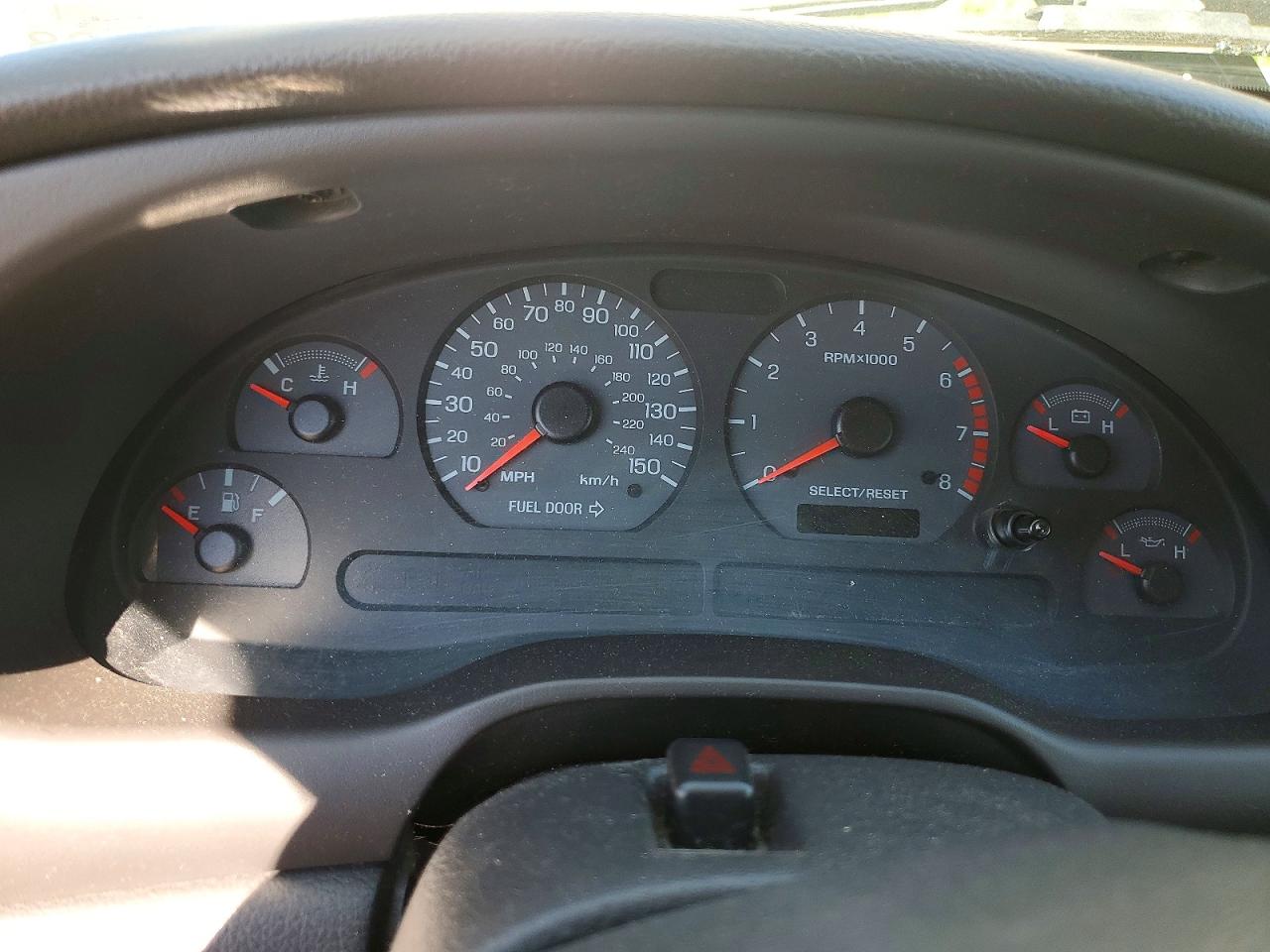 2002 Ford Mustang Gt Tan vin: 1FAFP45XX2F132854
