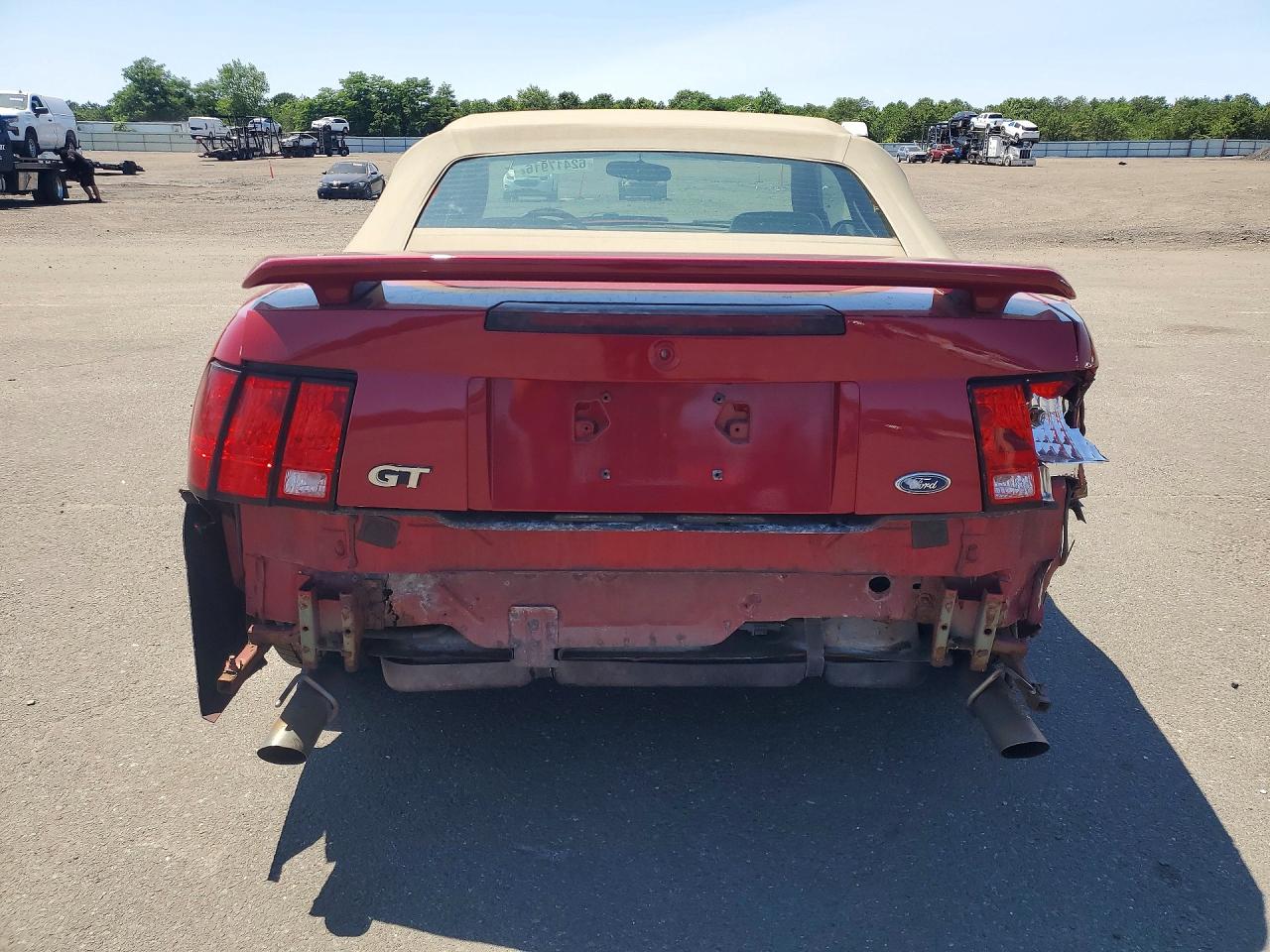 2003 Ford Mustang Gt Red vin: 1FAFP45XX3F388493
