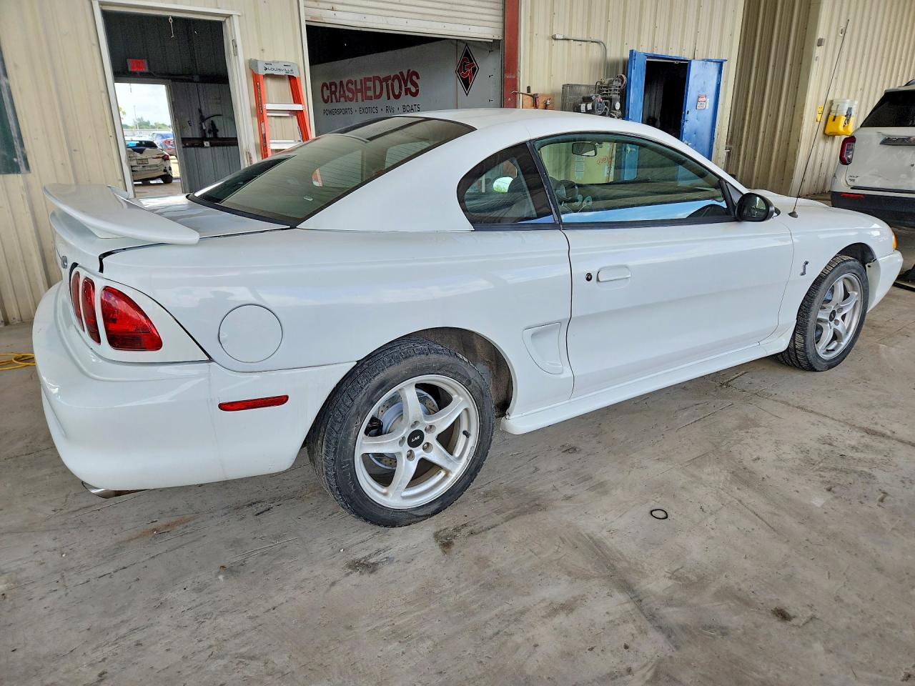 1998 Ford Mustang 50th Anniversary White vin: 1FAFP47V4WF193876
