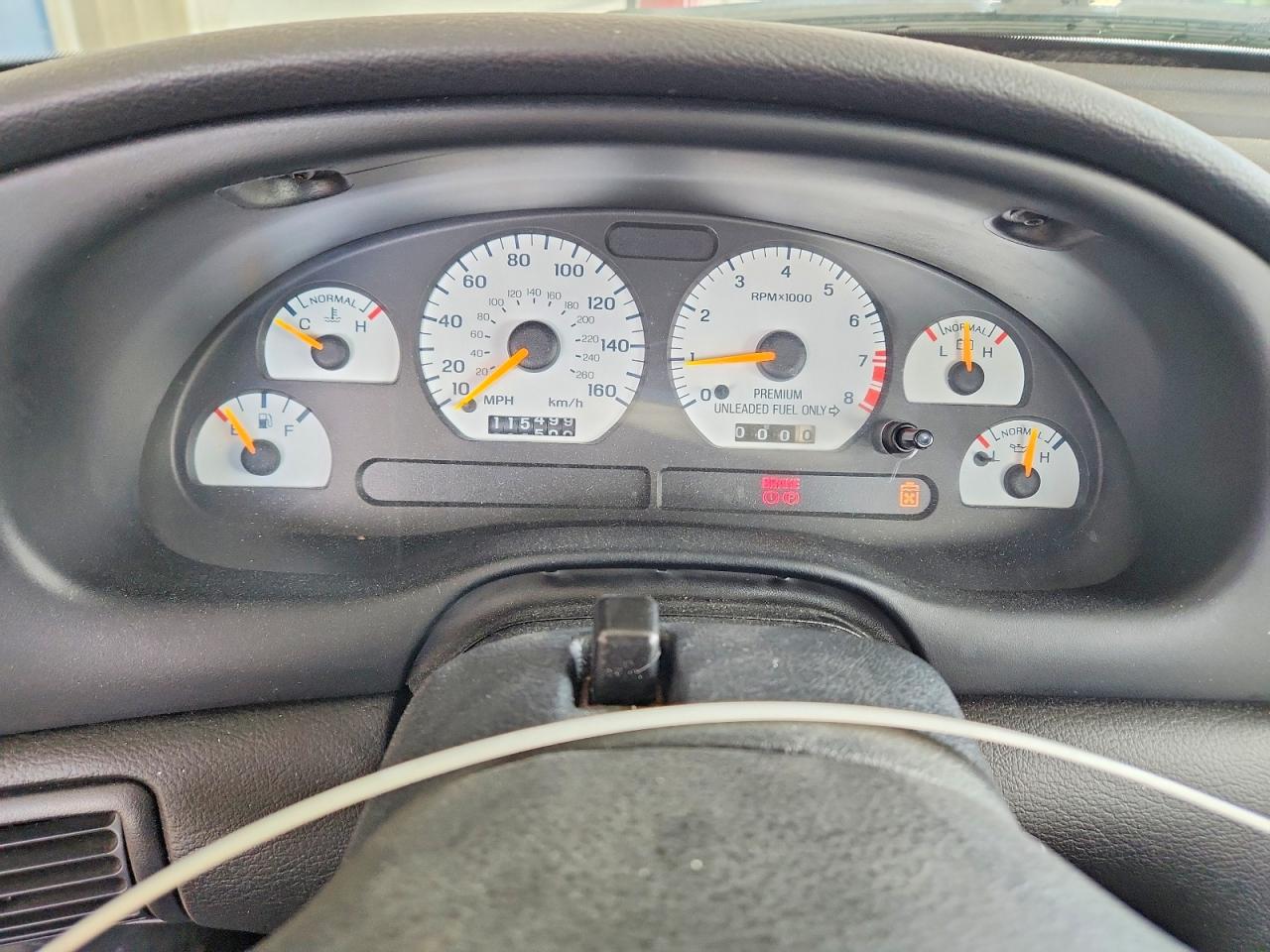 1998 Ford Mustang 50th Anniversary White vin: 1FAFP47V4WF193876