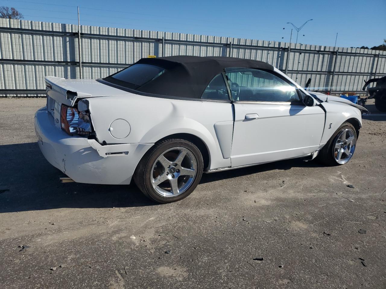 2004 Ford Mustang Cobra Svt White vin: 1FAFP49Y44F217243