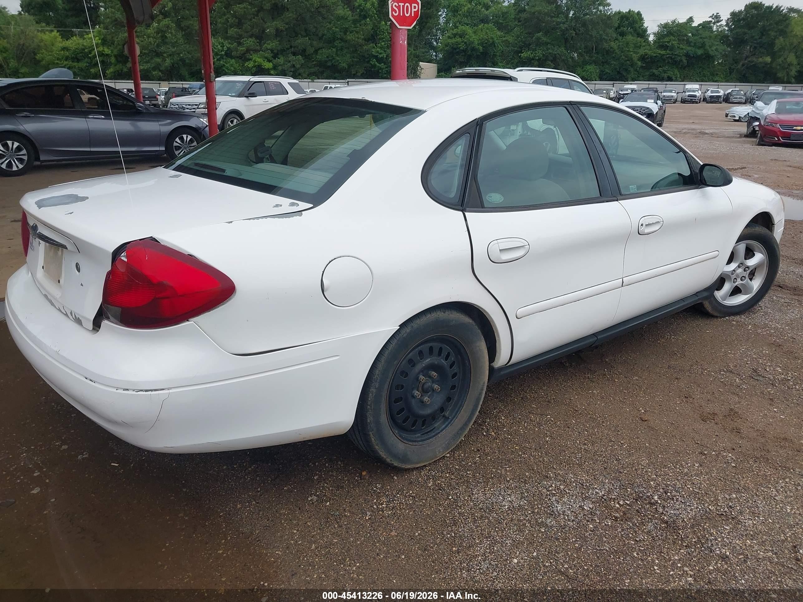 2003 Ford Taurus Lx White vin: 1FAFP52273A155439