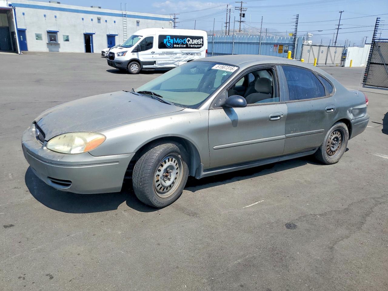 2004 Ford Taurus Lx Серебряный vin: 1FAFP52274G187595