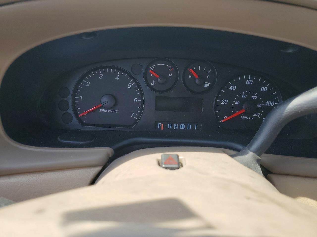 2004 Ford Taurus Lx Silver vin: 1FAFP52274G187595