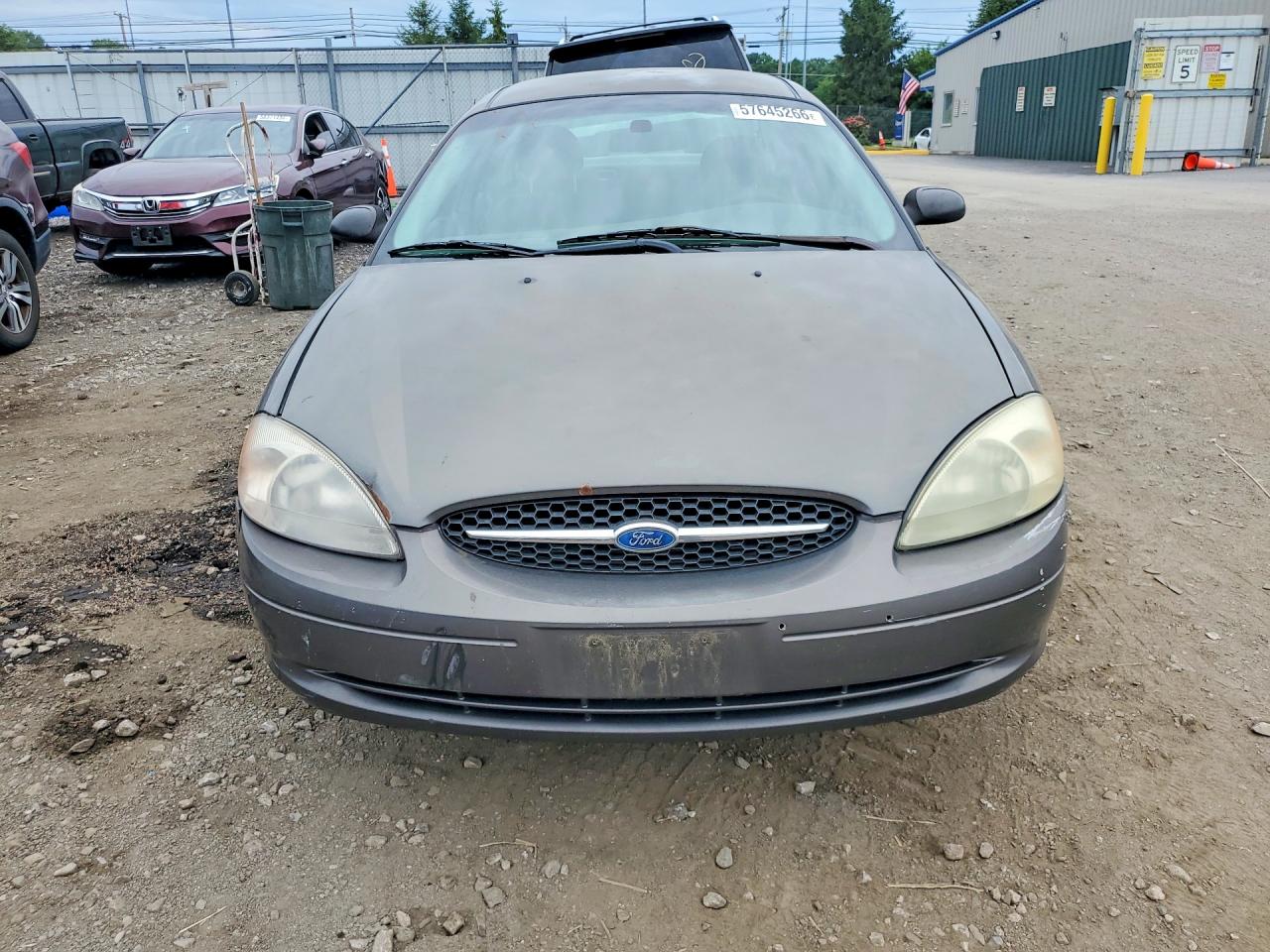 2003 Ford Taurus Gray vin: 1FAFP52283G147248