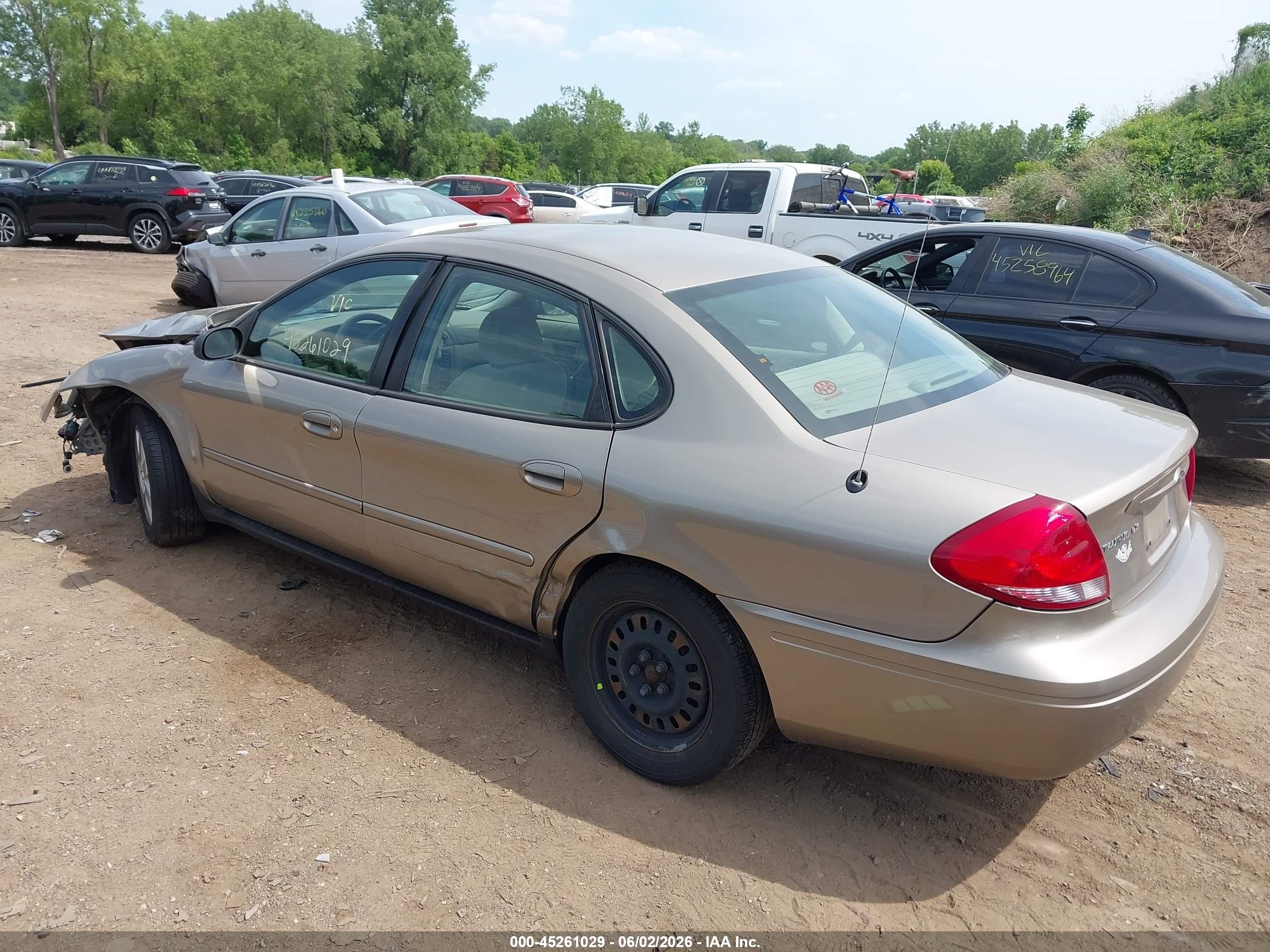 2004 Ford Taurus Lx Gray vin: 1FAFP52294A215660