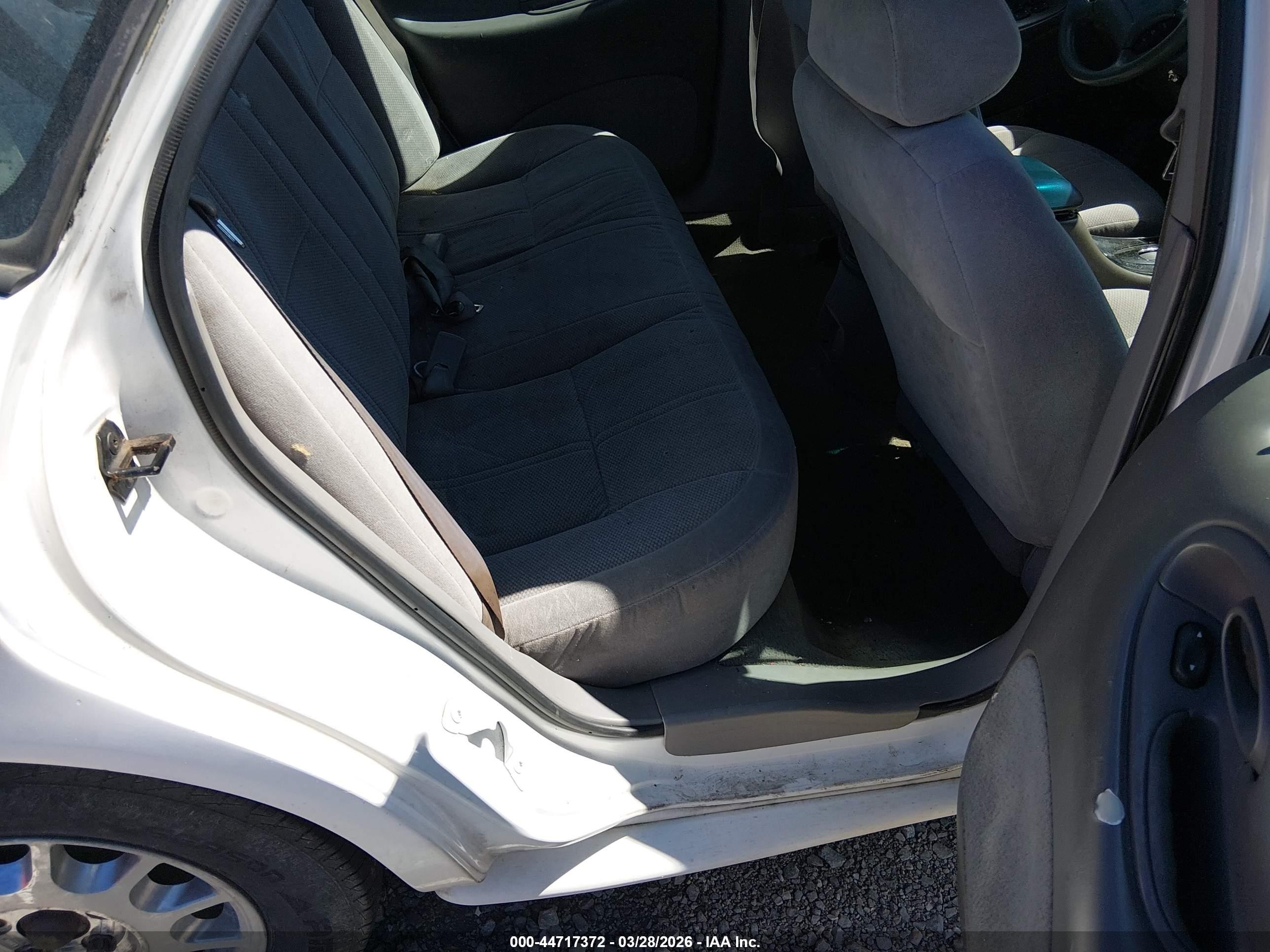 1998 Ford Taurus Lx/se White vin: 1FAFP52S2WA125737