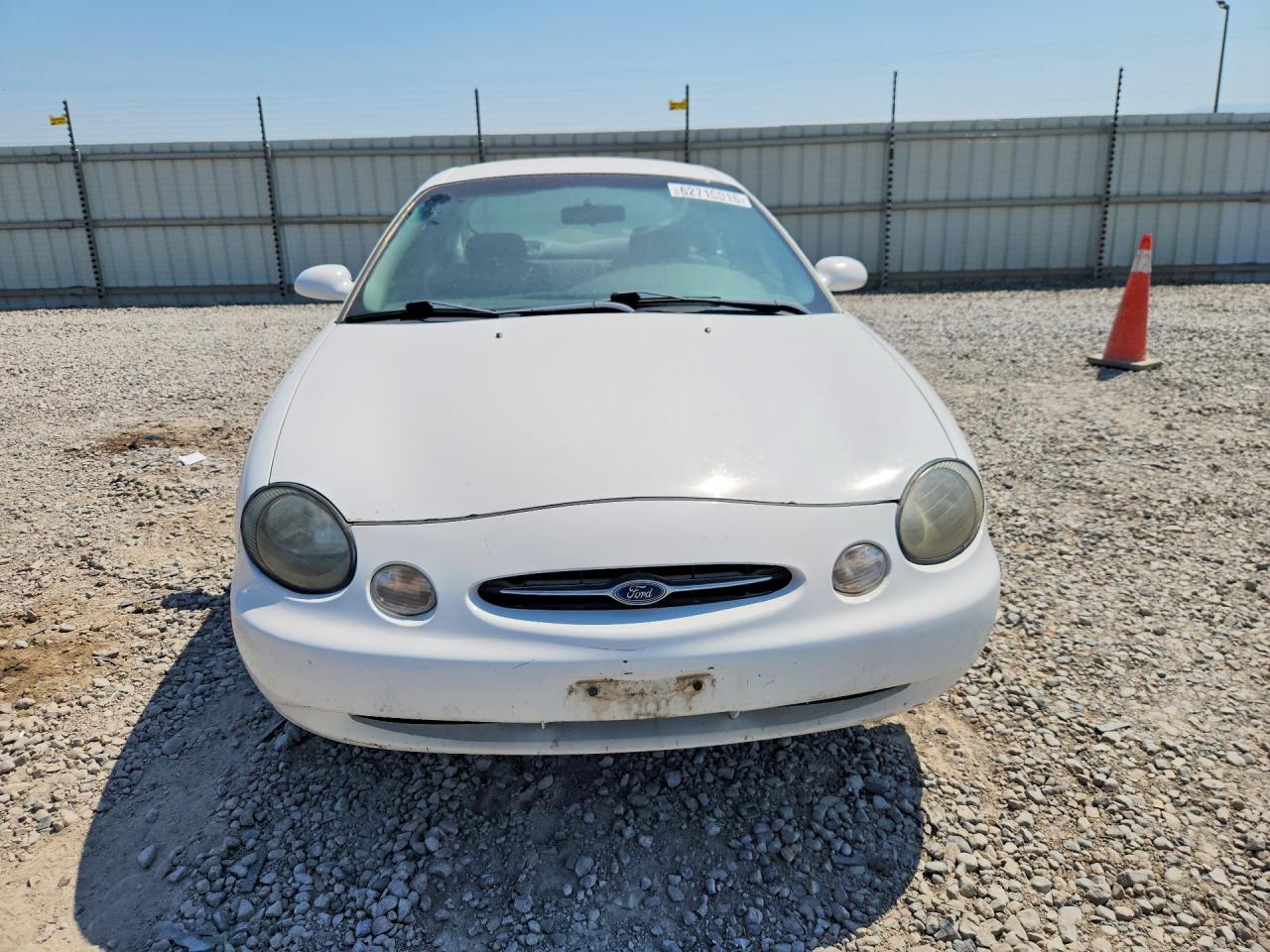 1998 Ford Taurus Lx White vin: 1FAFP52S4WG153049