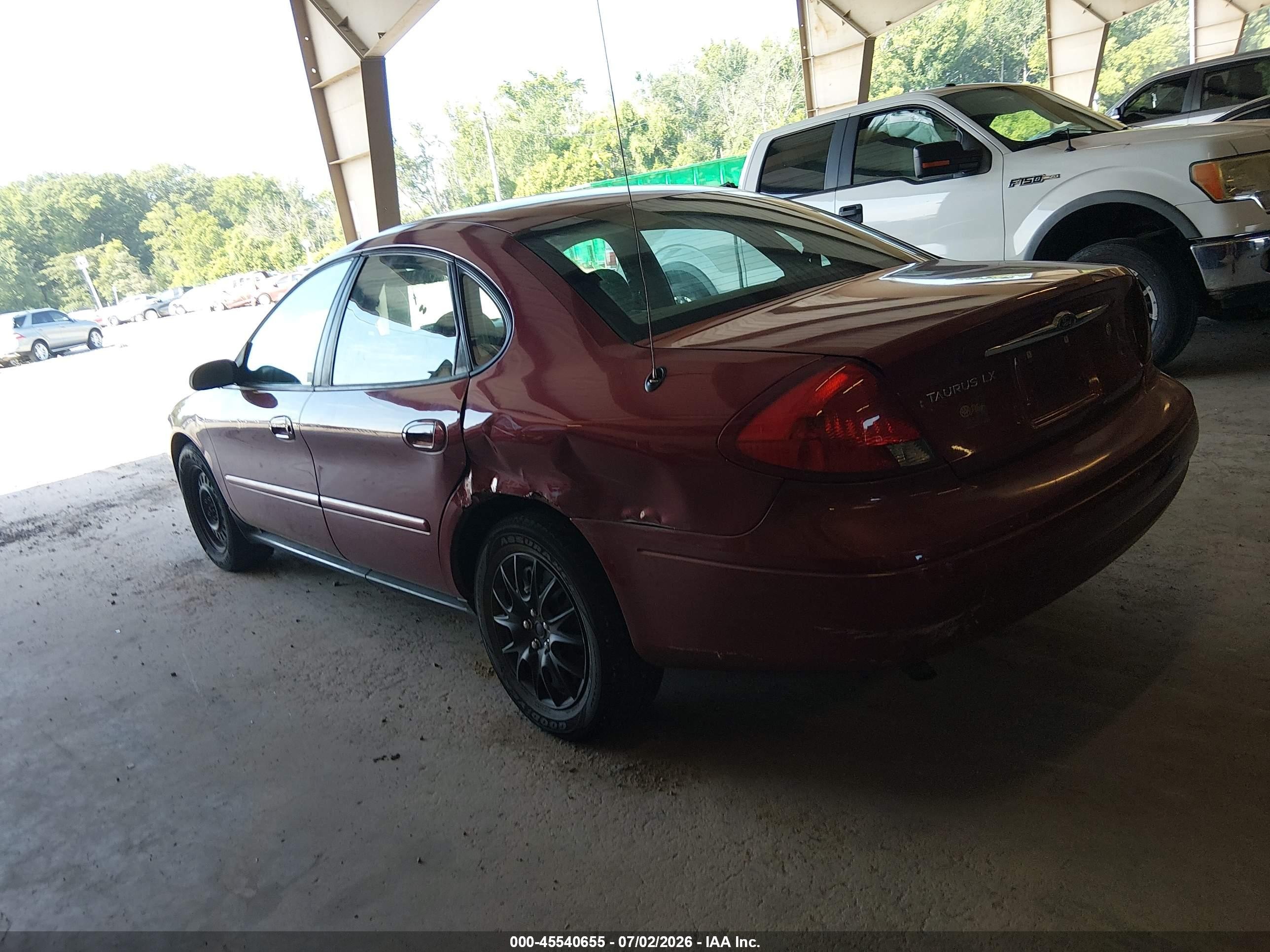 2002 Ford Taurus Lx Standard Red vin: 1FAFP52U12G140254