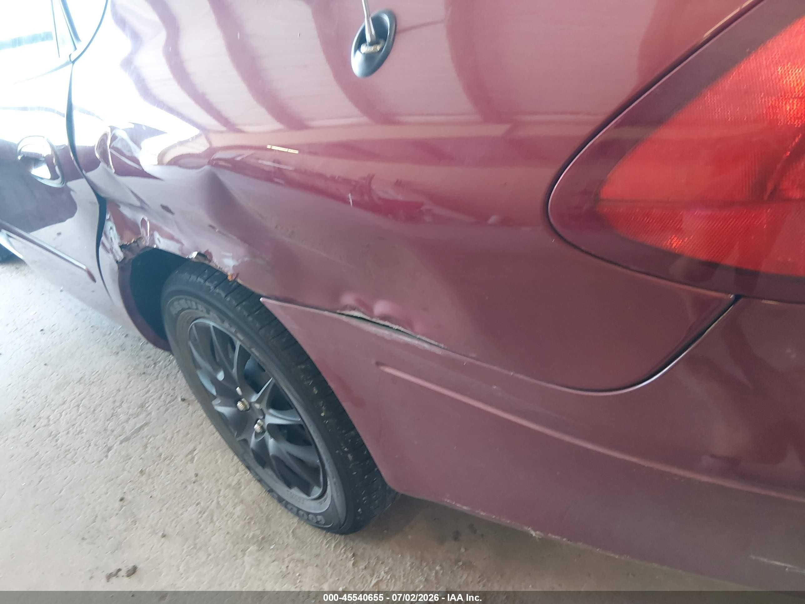 2002 Ford Taurus Lx Standard Red vin: 1FAFP52U12G140254