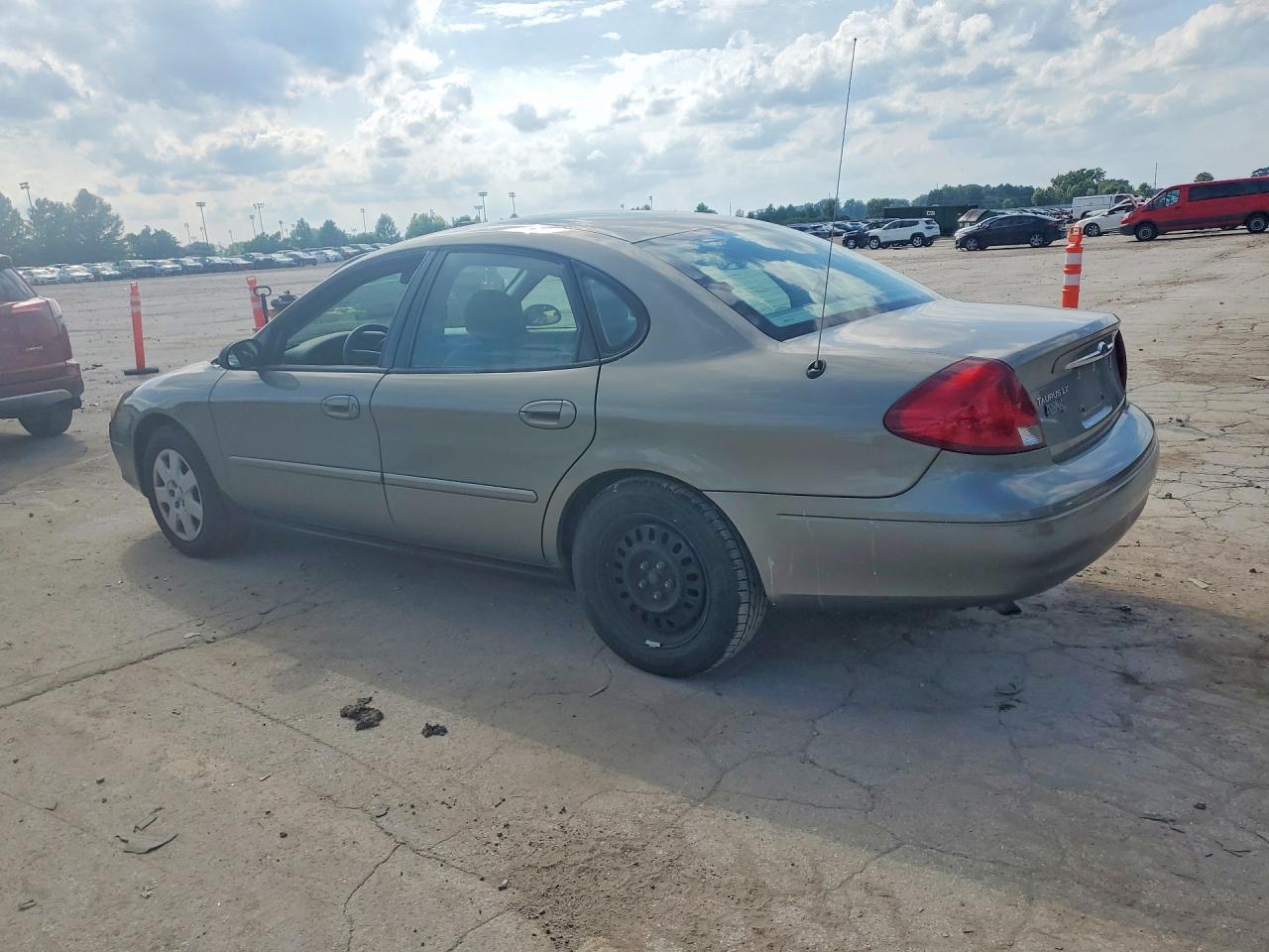 2002 Ford Taurus Green vin: 1FAFP52U32A131865