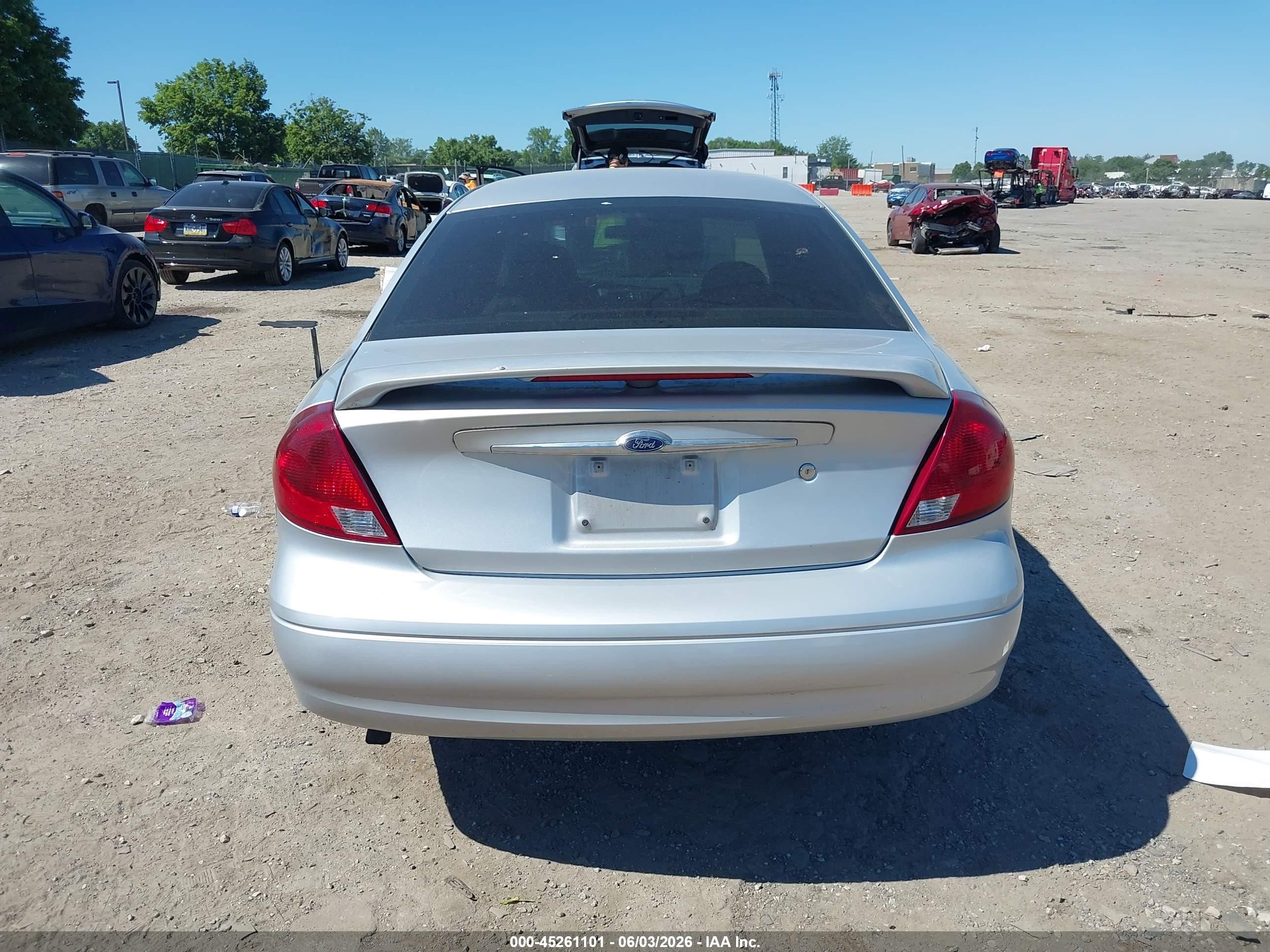 2002 Ford Taurus Lx Silver vin: 1FAFP52U42A171436