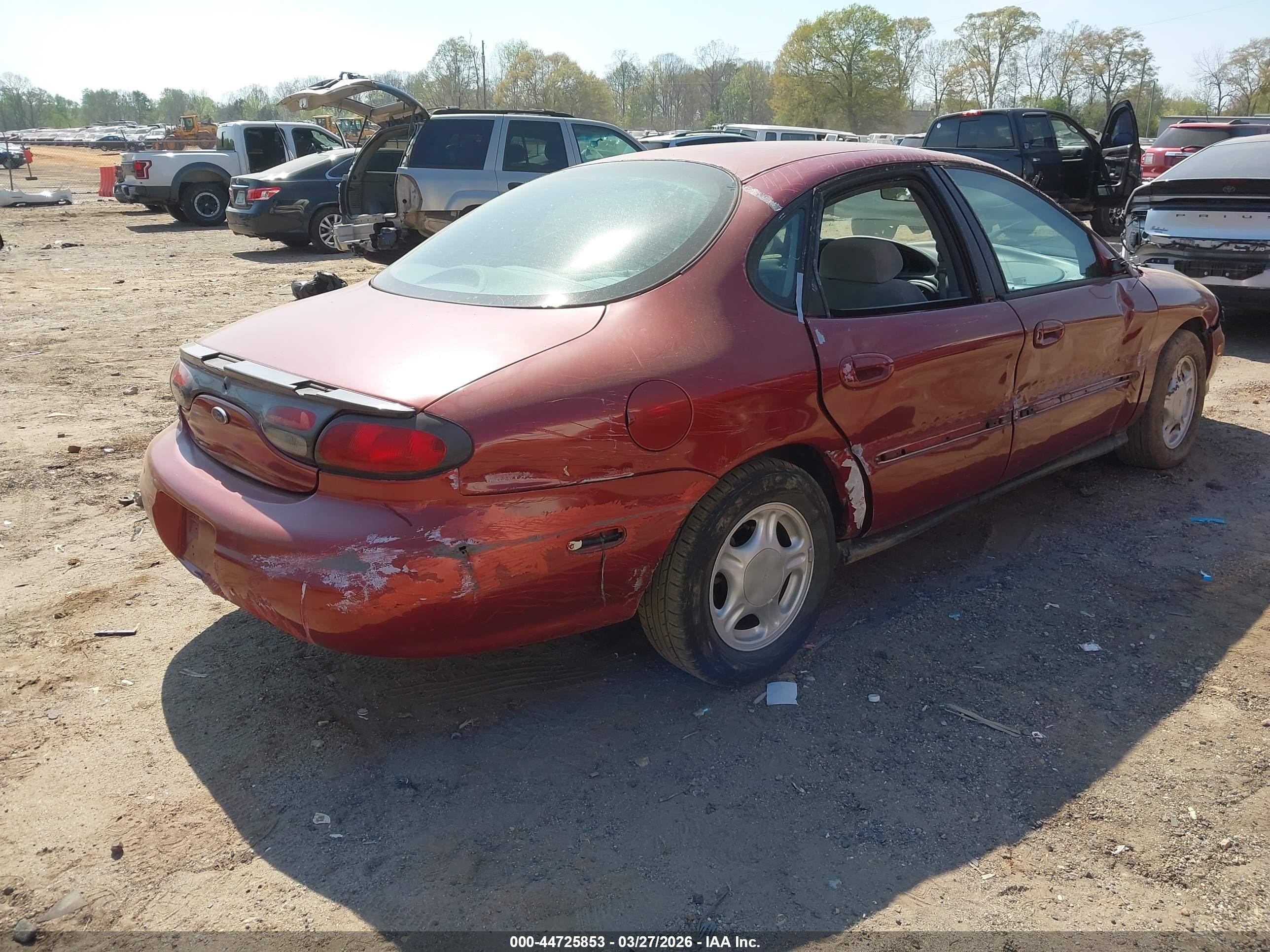 1998 Ford Taurus Lx/se Red vin: 1FAFP52U5WG200882