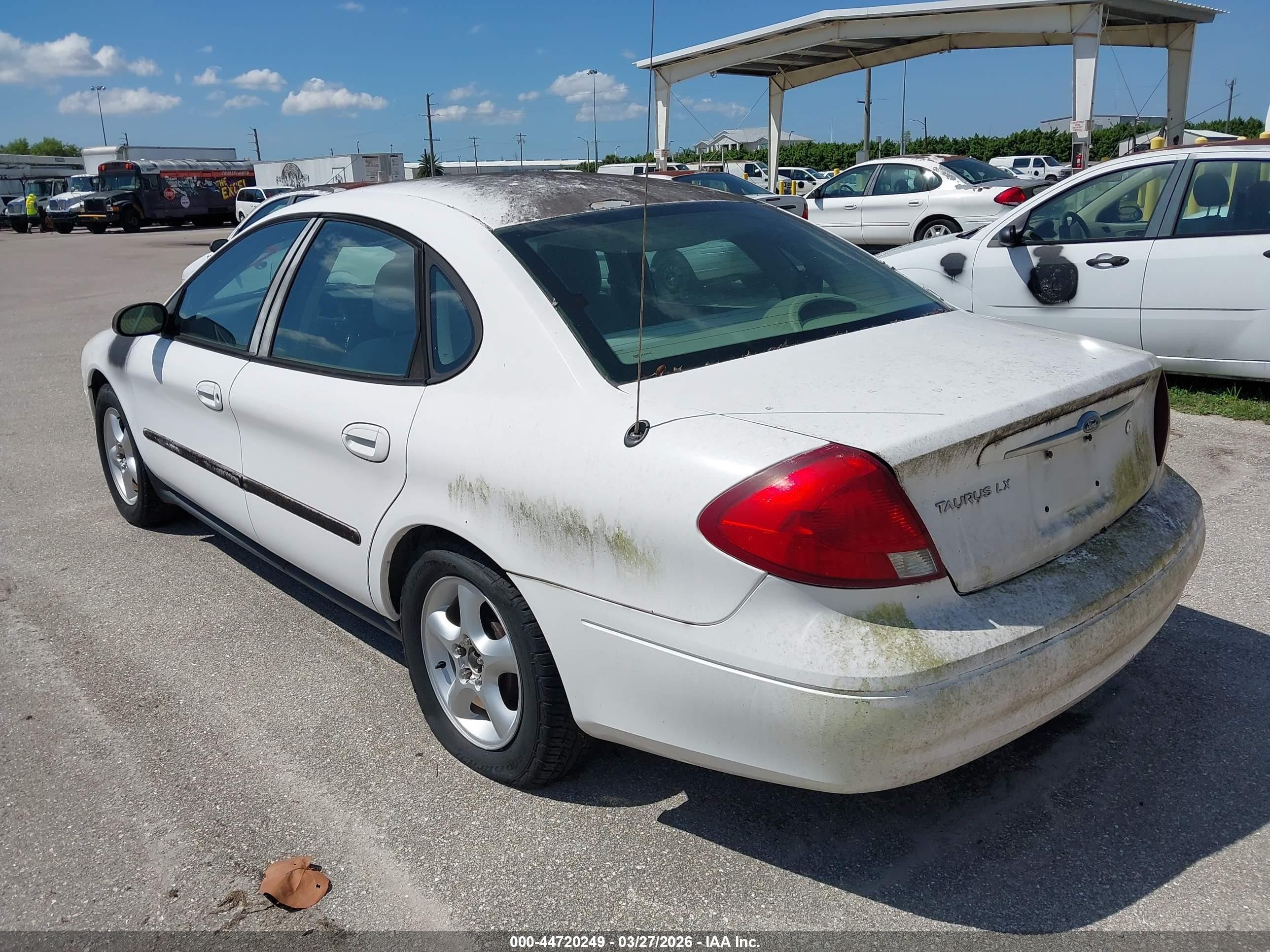 2000 Ford Taurus Lx Белый vin: 1FAFP52U5YA279461