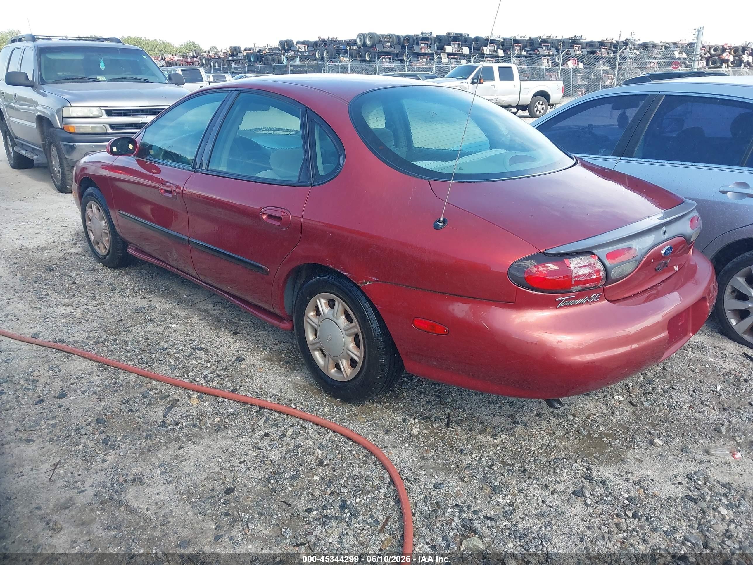 1998 Ford Taurus Lx/se Red vin: 1FAFP52U6WA117092