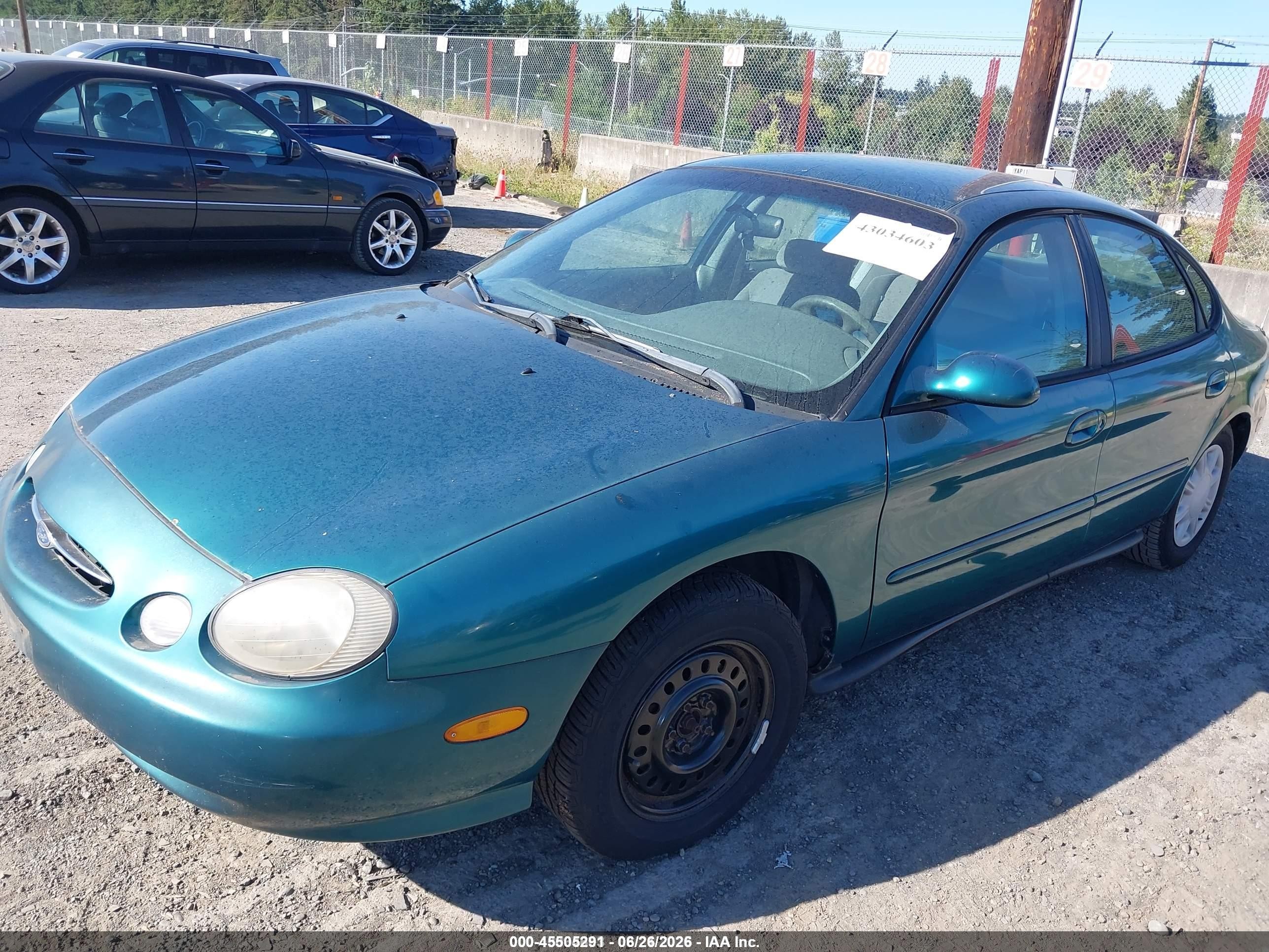 1998 Ford Taurus Lx/se Turquoise vin: 1FAFP52U6WG187138