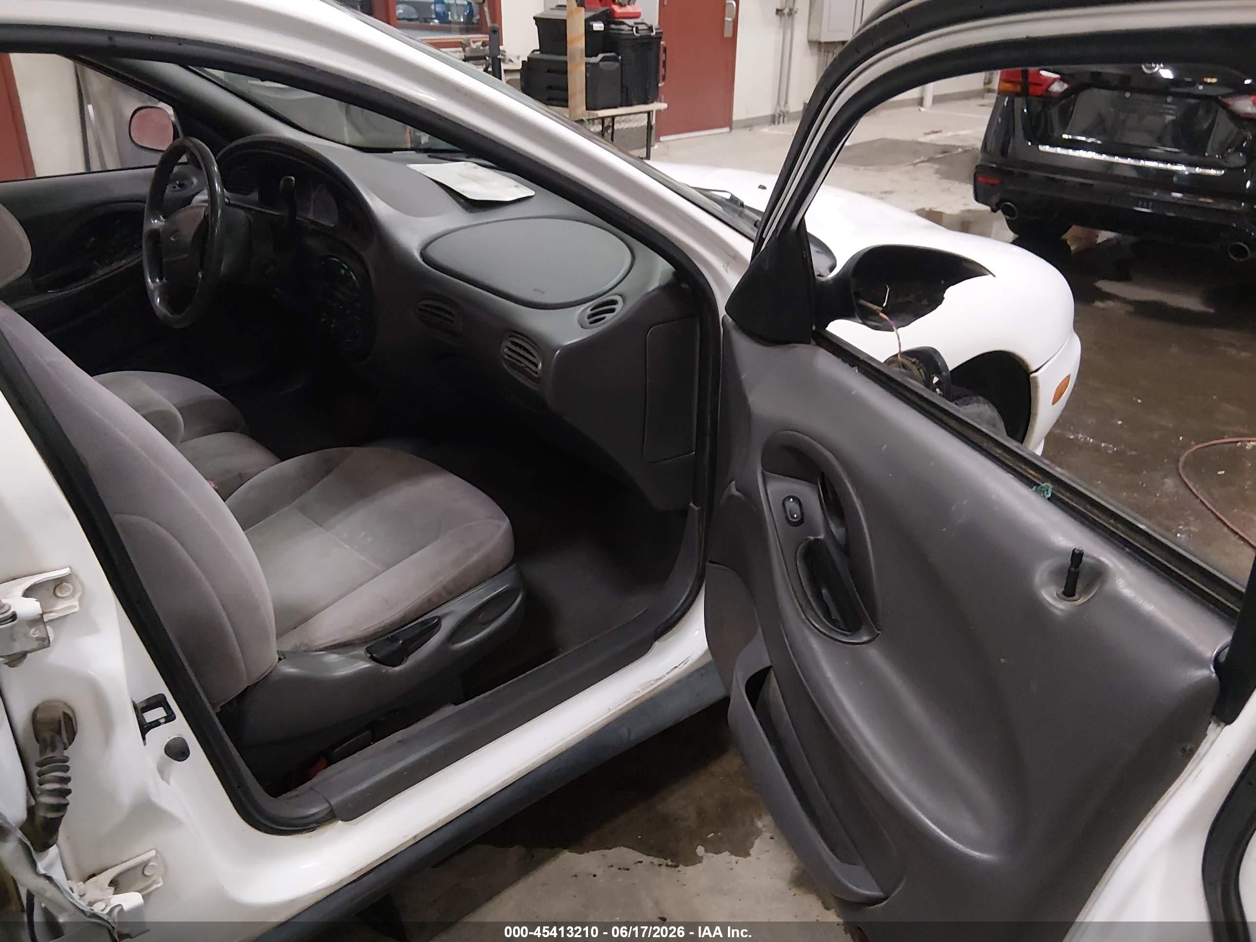 1999 Ford Taurus Lx White vin: 1FAFP52U6XG212640