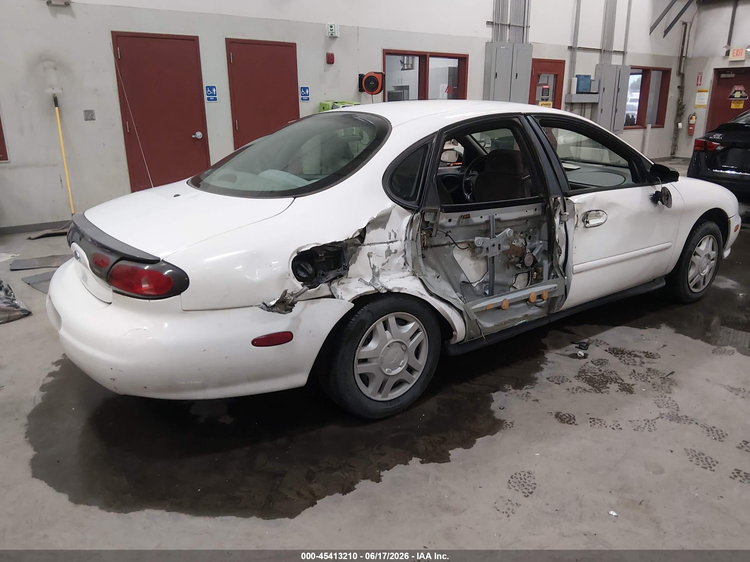 1999 Ford Taurus Lx White vin: 1FAFP52U6XG212640