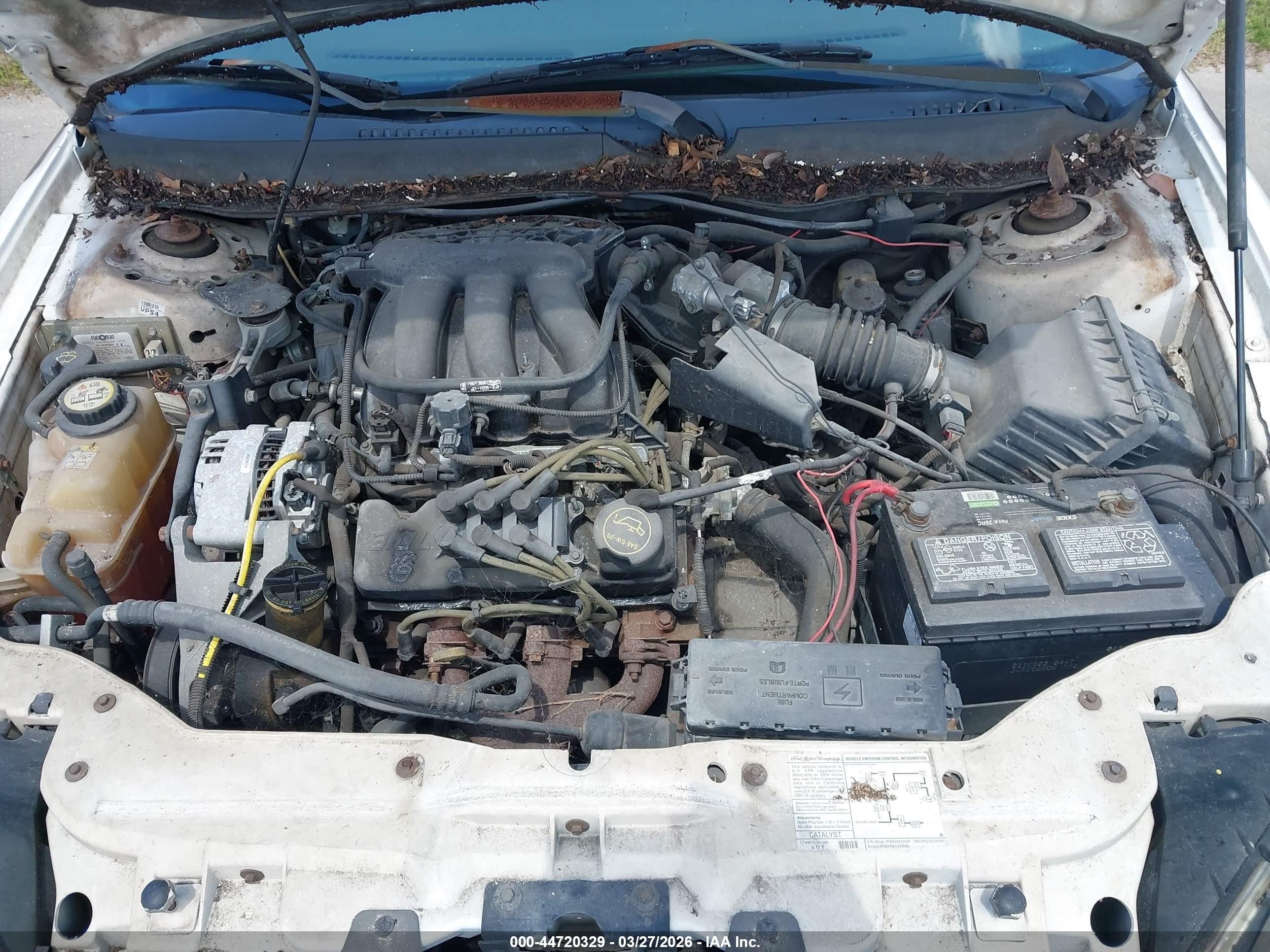 2004 Ford Taurus Lx White vin: 1FAFP52U84A189831