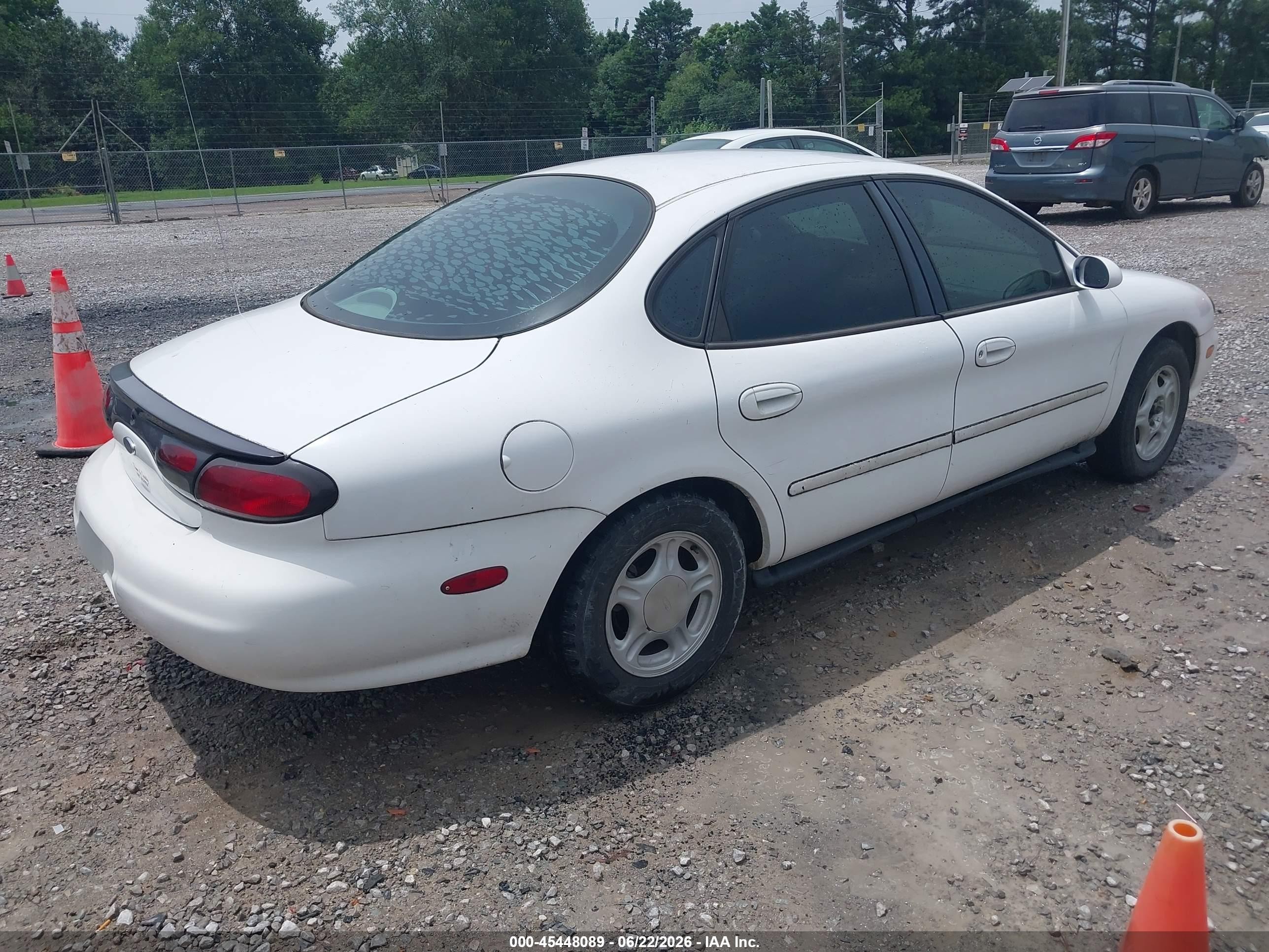 1998 Ford Taurus Lx/se White vin: 1FAFP52U8WA242174