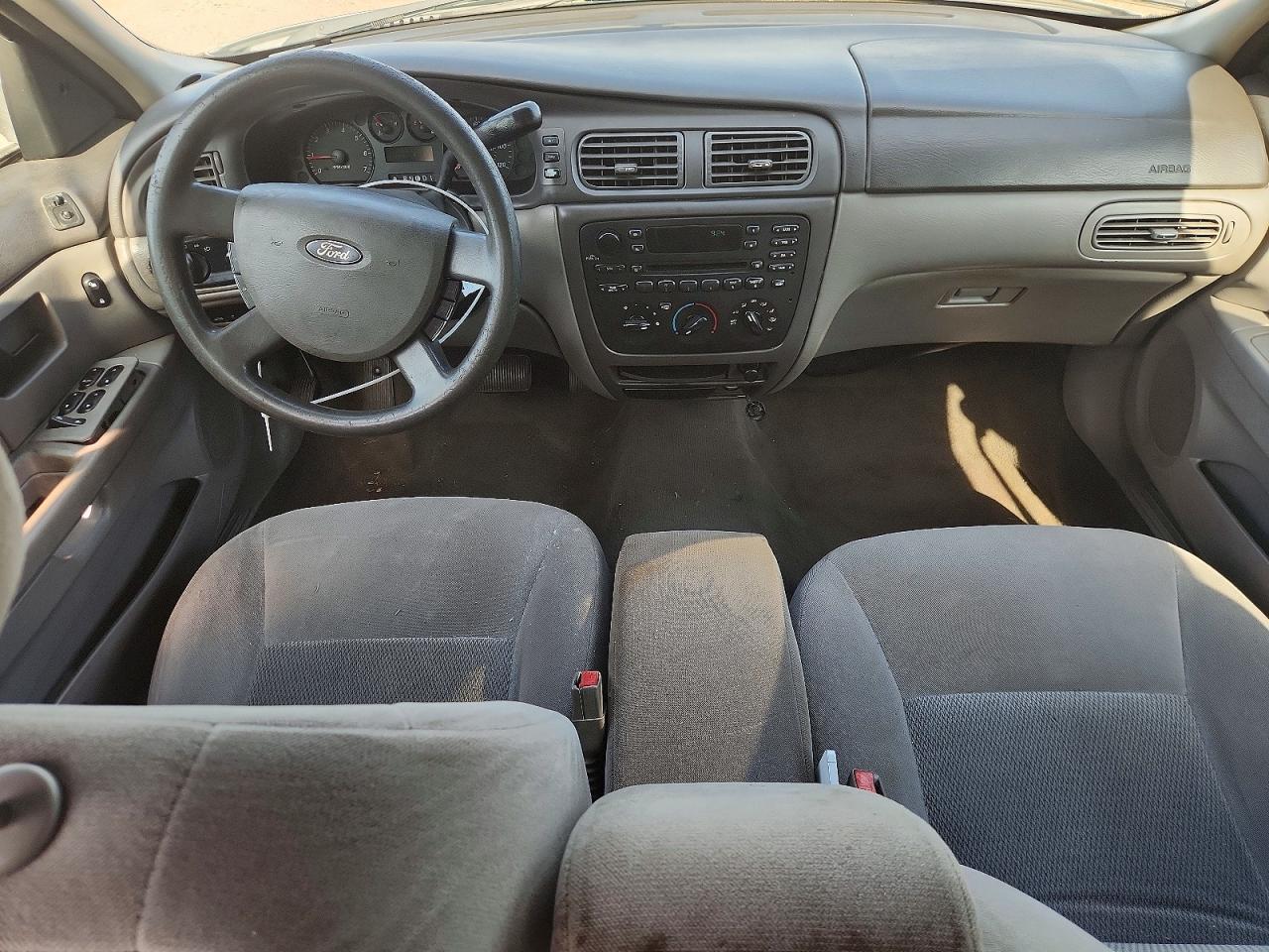 2005 Ford Taurus Se Turquoise vin: 1FAFP53205A143926