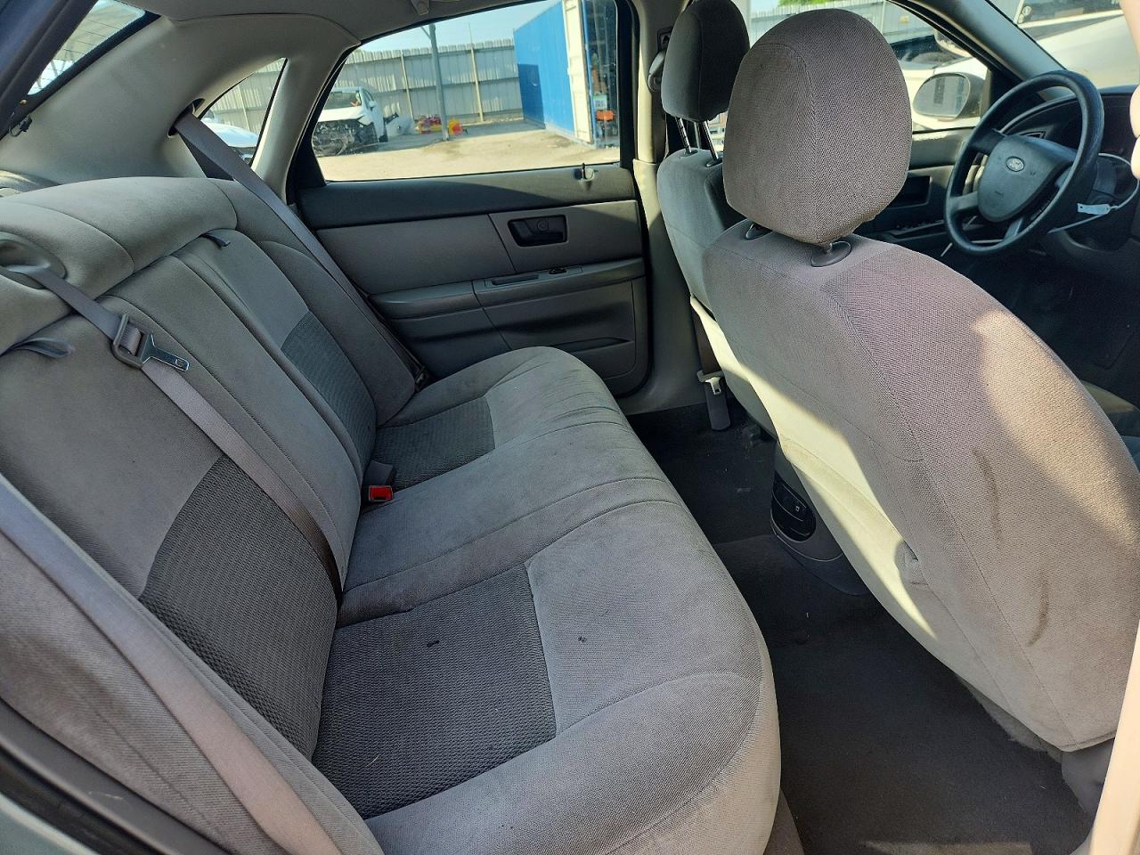 2005 Ford Taurus Se Turquoise vin: 1FAFP53205A143926