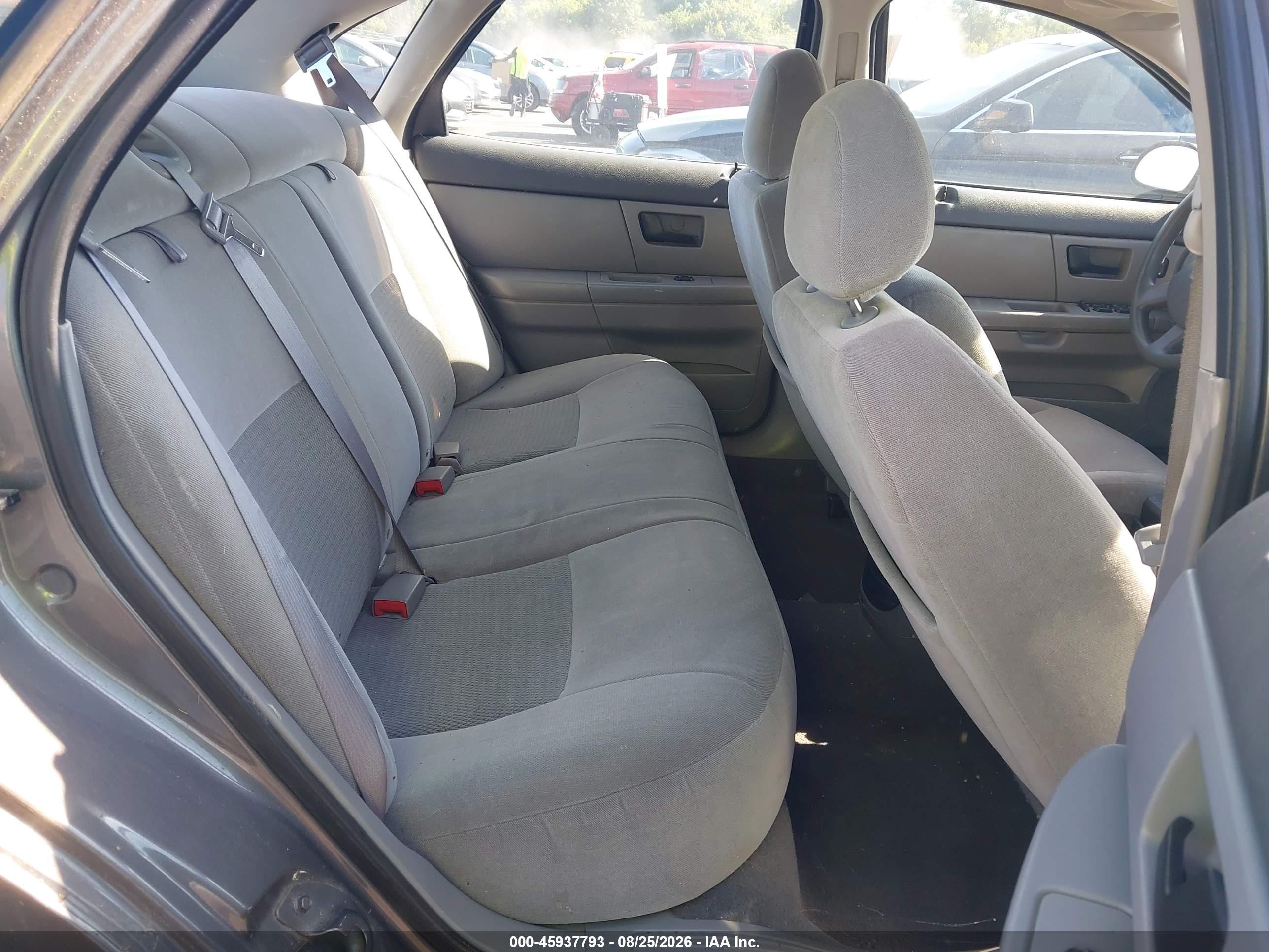 2005 Ford Taurus Se Gray vin: 1FAFP53205A189790