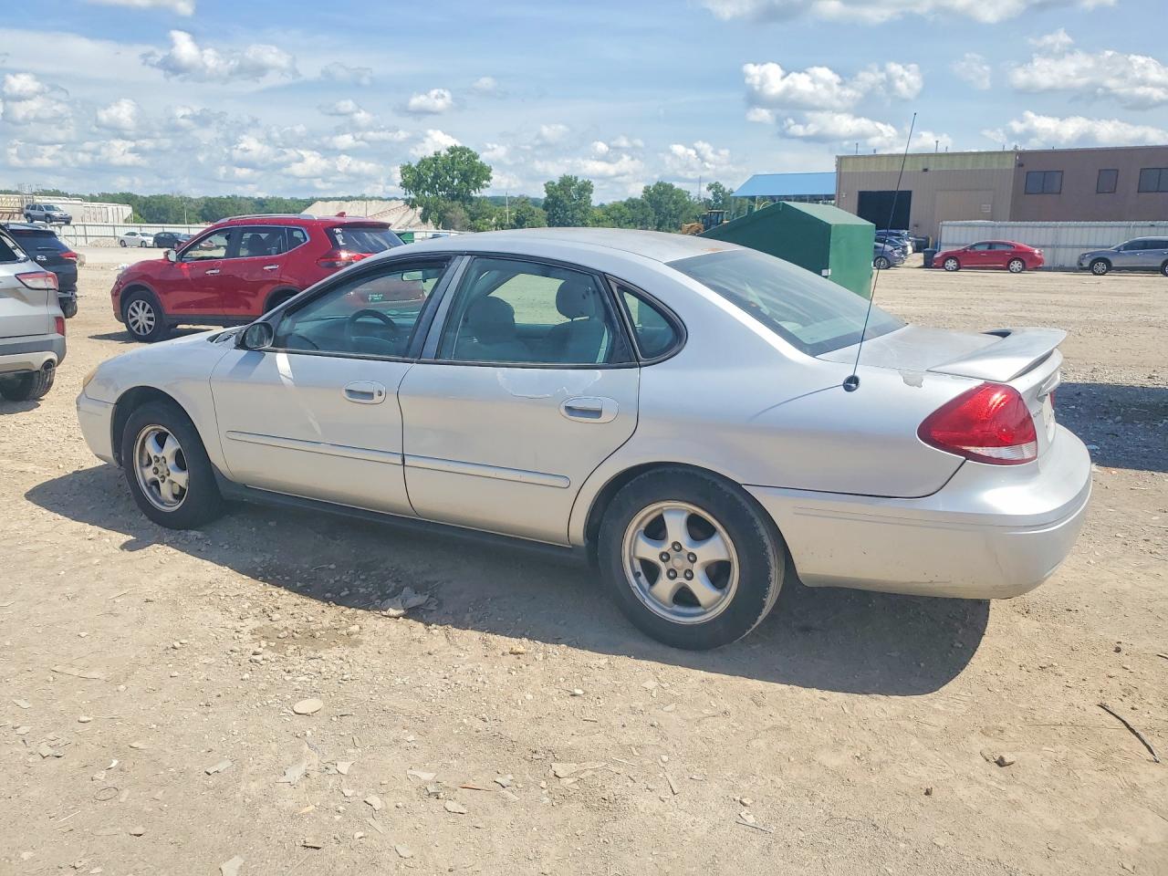 2005 Ford Taurus Se Silver vin: 1FAFP53205A255688