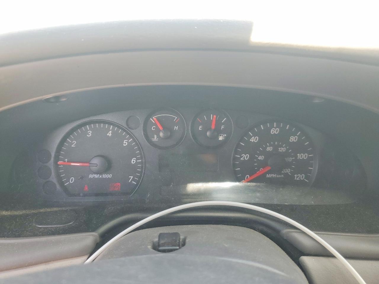 2005 Ford Taurus Se Silver vin: 1FAFP53205A255688