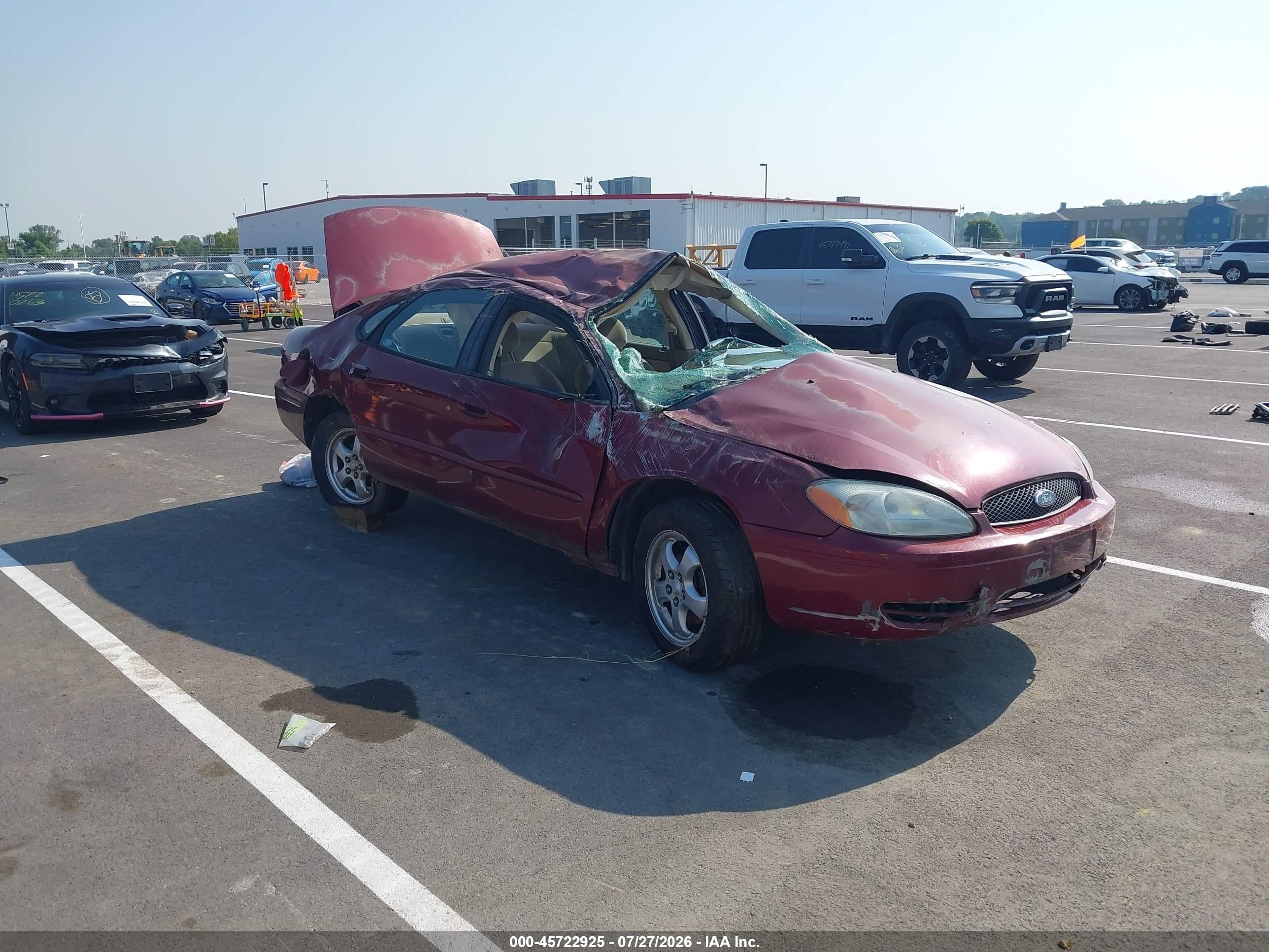 2004 Ford Taurus Se Красный vin: 1FAFP53214A197282