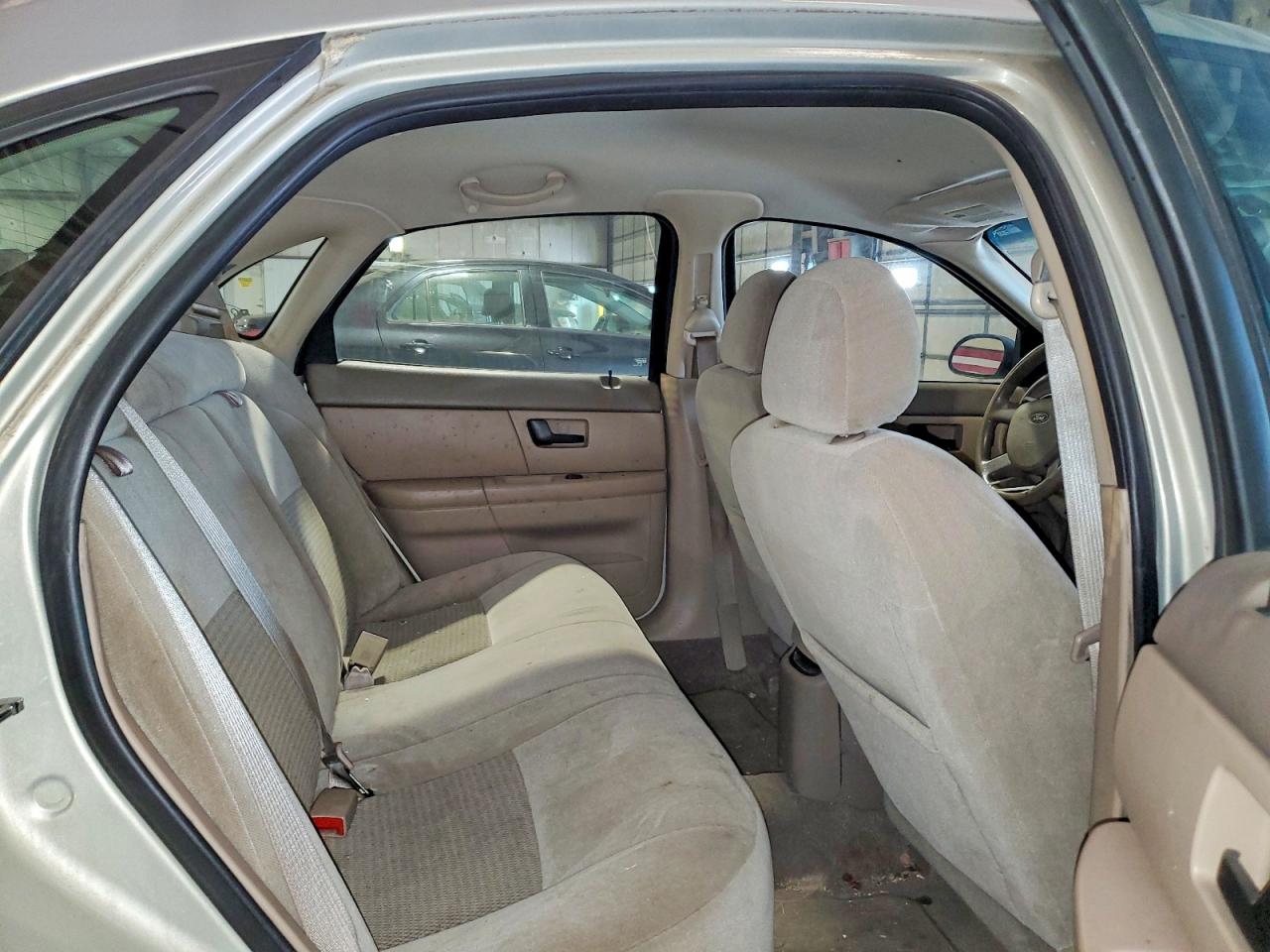 2006 Ford Taurus Se Gold vin: 1FAFP53216A241283