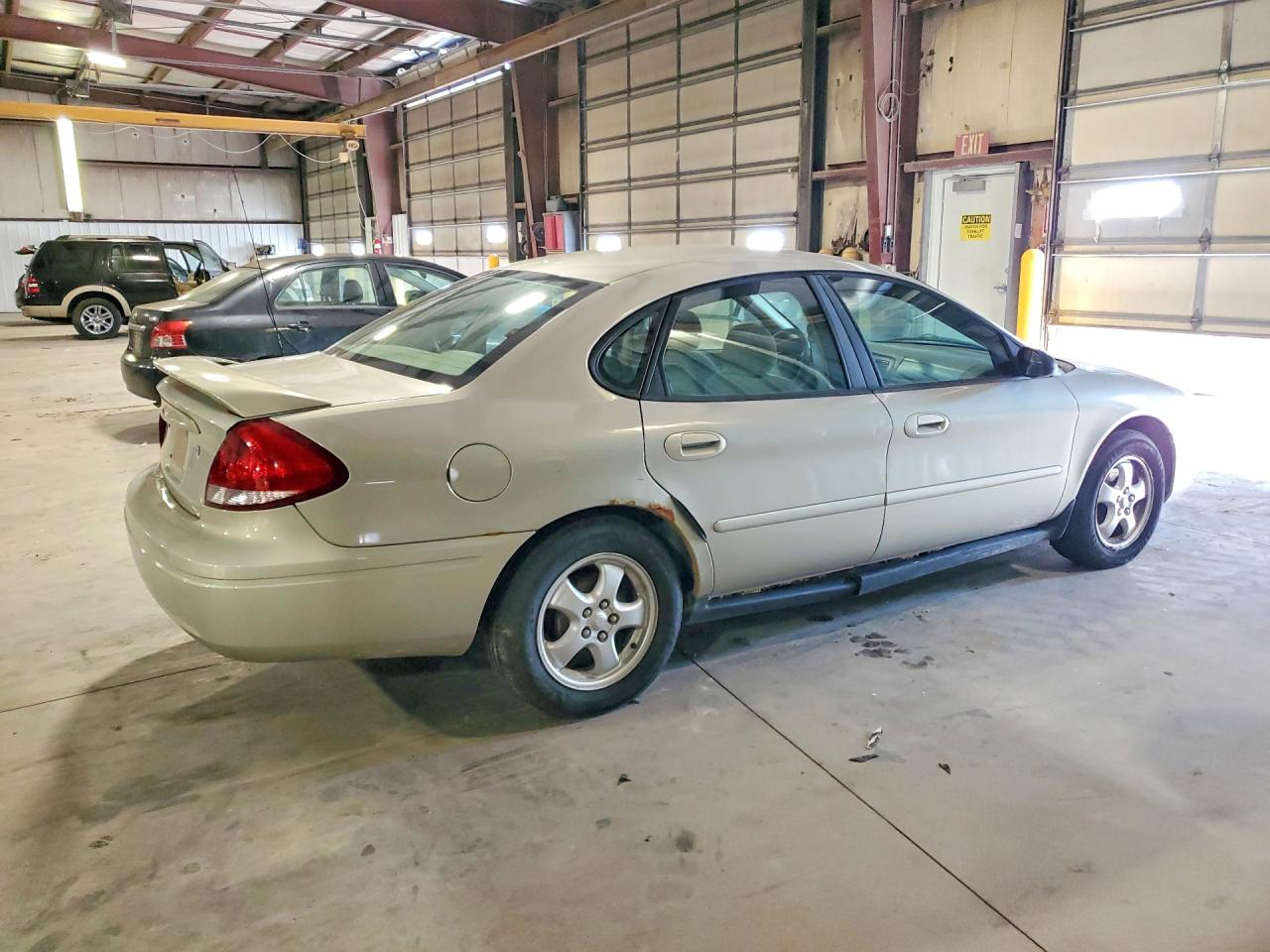 2006 Ford Taurus Se Gold vin: 1FAFP53216A241283